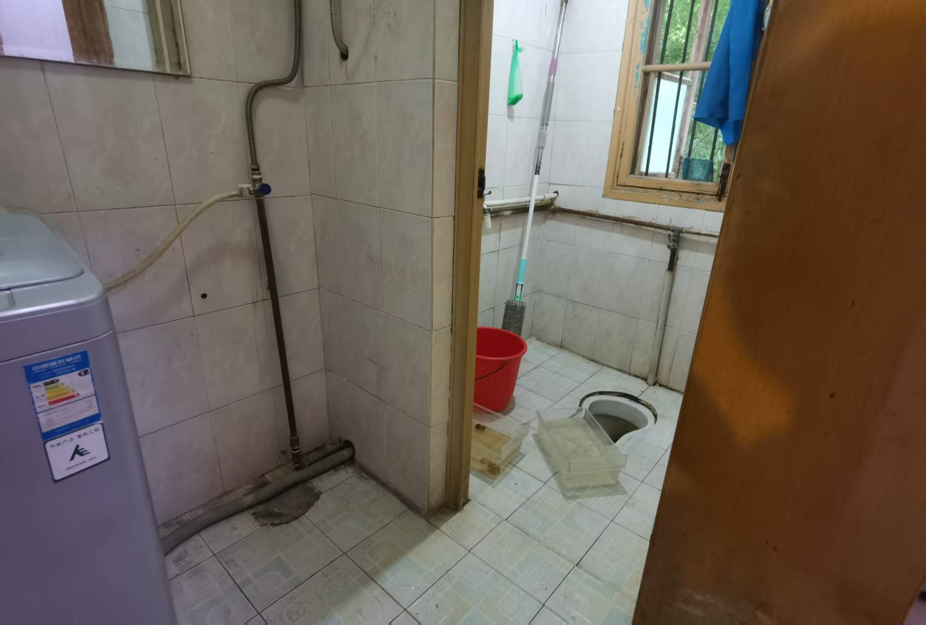 针织新村小区(内衣厂家属楼) 2室2厅1卫 600.0元/月 针织新村小区(内衣厂家属楼) 2室2厅1卫 600.0元/月室内图