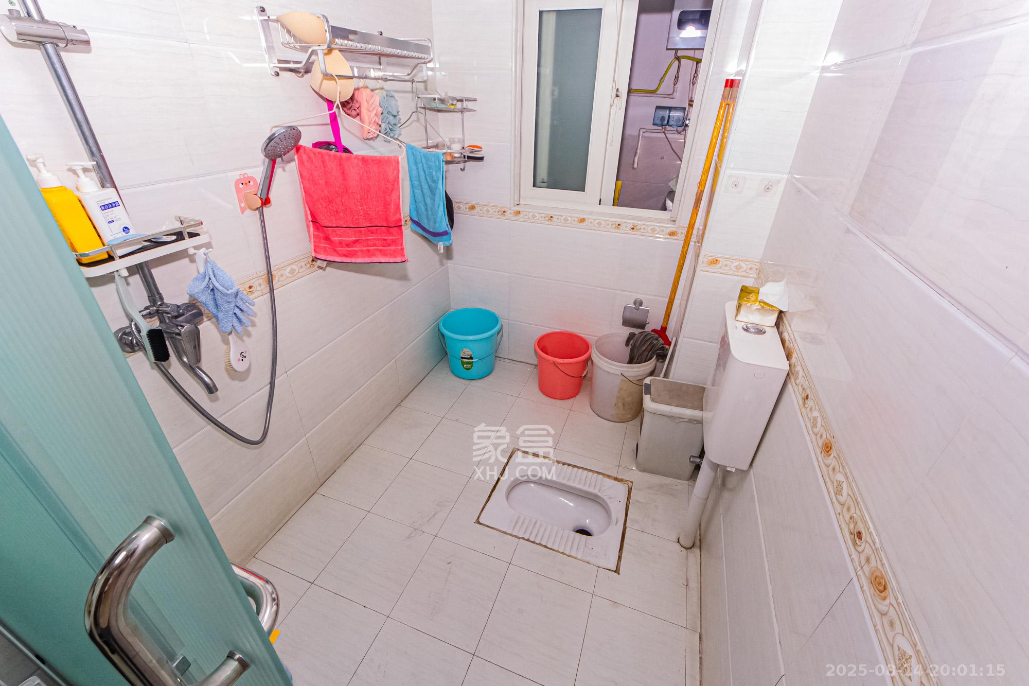 北辰三角洲E6区  3室2厅1卫    125.0万 北辰三角洲E6区  3室2厅1卫    125.0万卫生间