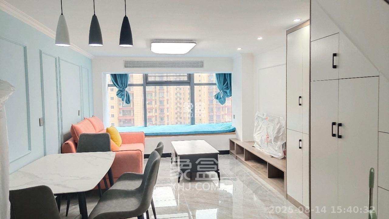 裕天国际商汇中心 1室0厅0卫 2000.0元/月 裕天国际商汇中心 1室0厅0卫 2000.0元/月室内图