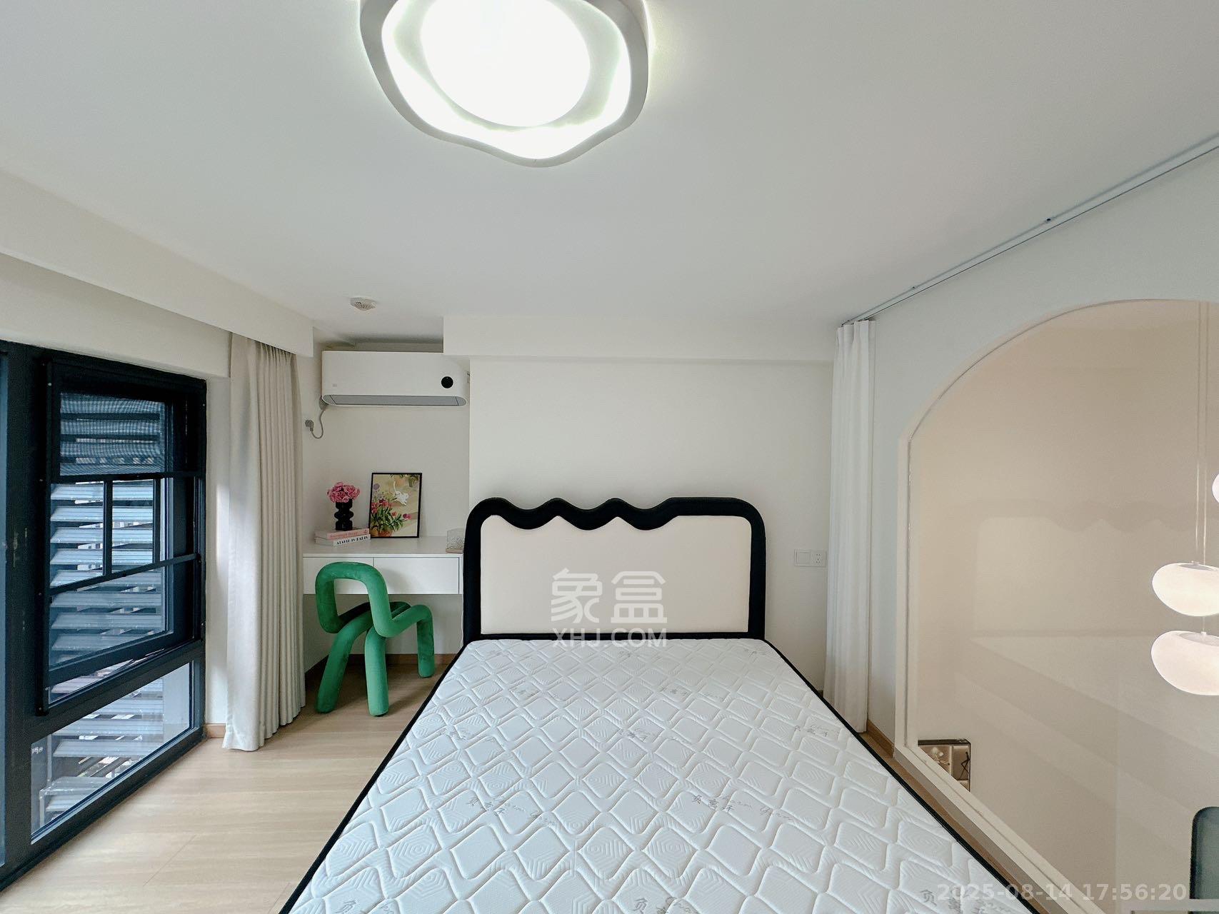 卓越中寰 2室2厅1卫 3200.0元/月 卓越中寰 2室2厅1卫 3200.0元/月室内图