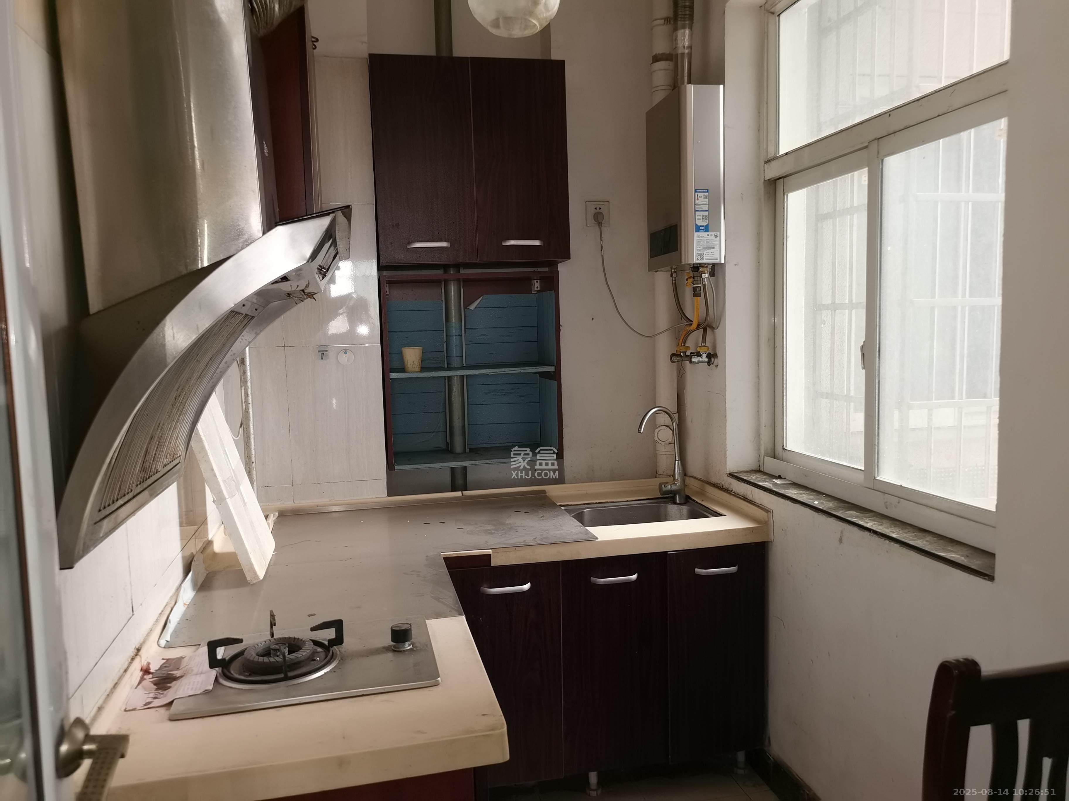 景江雅苑 2室2厅1卫 1800.0元/月 景江雅苑 2室2厅1卫 1800.0元/月室内图