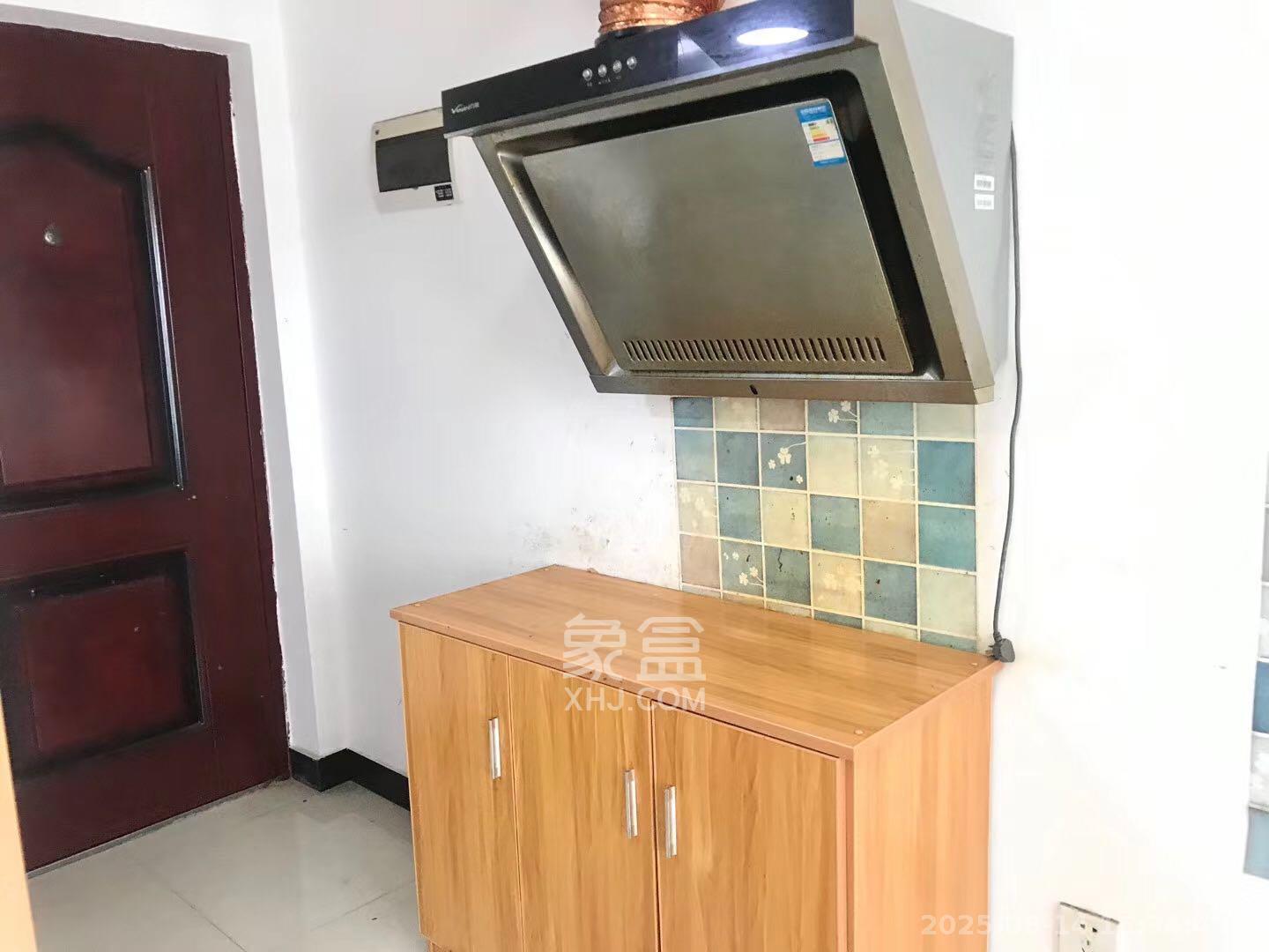 尚都美寓 1室1厅1卫 1000.0元/月 尚都美寓 1室1厅1卫 1000.0元/月室内图