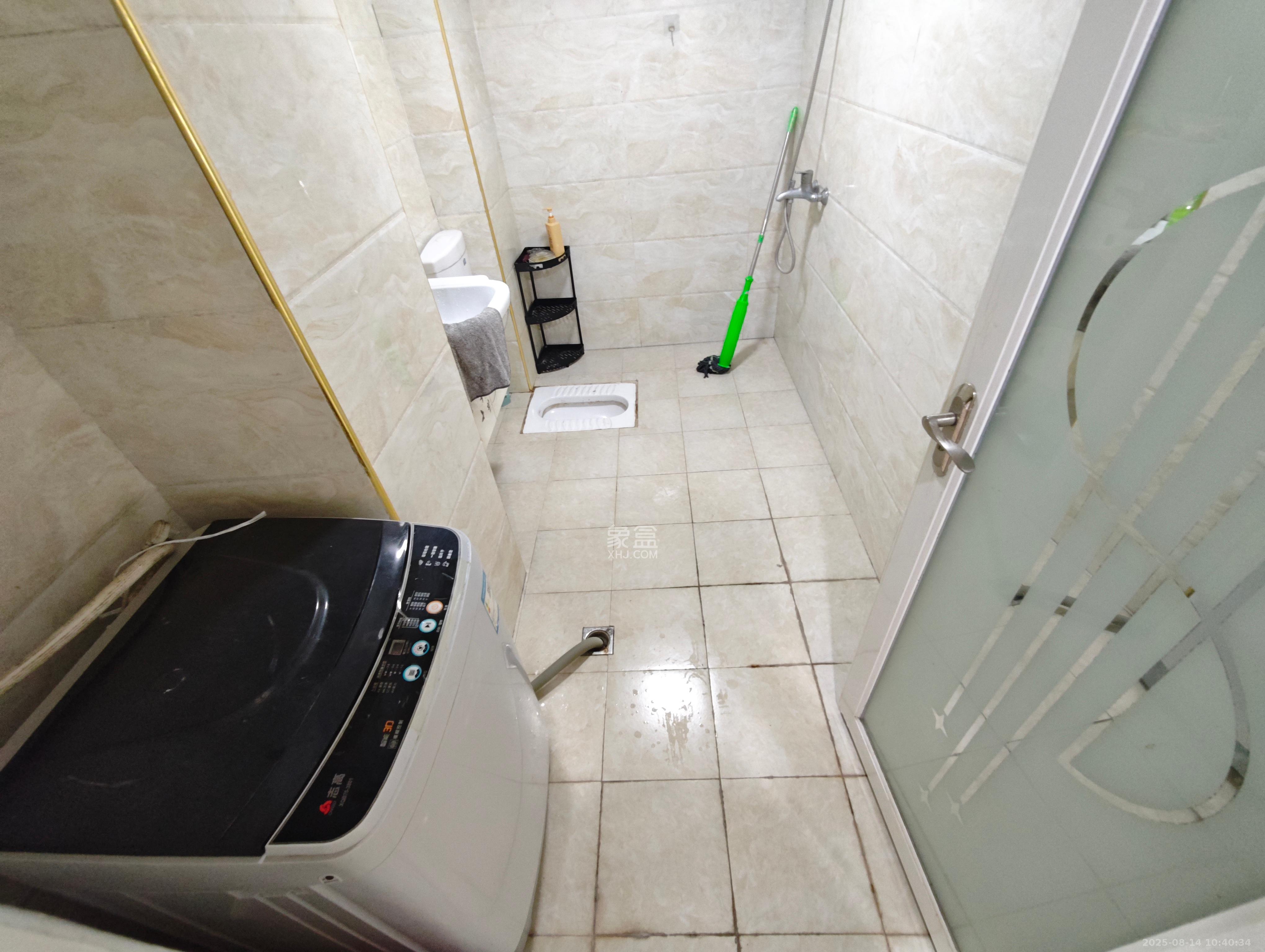 香雨一品  3室2厅2卫    2300.0元/月 香雨一品  3室2厅2卫    2300.0元/月室内图