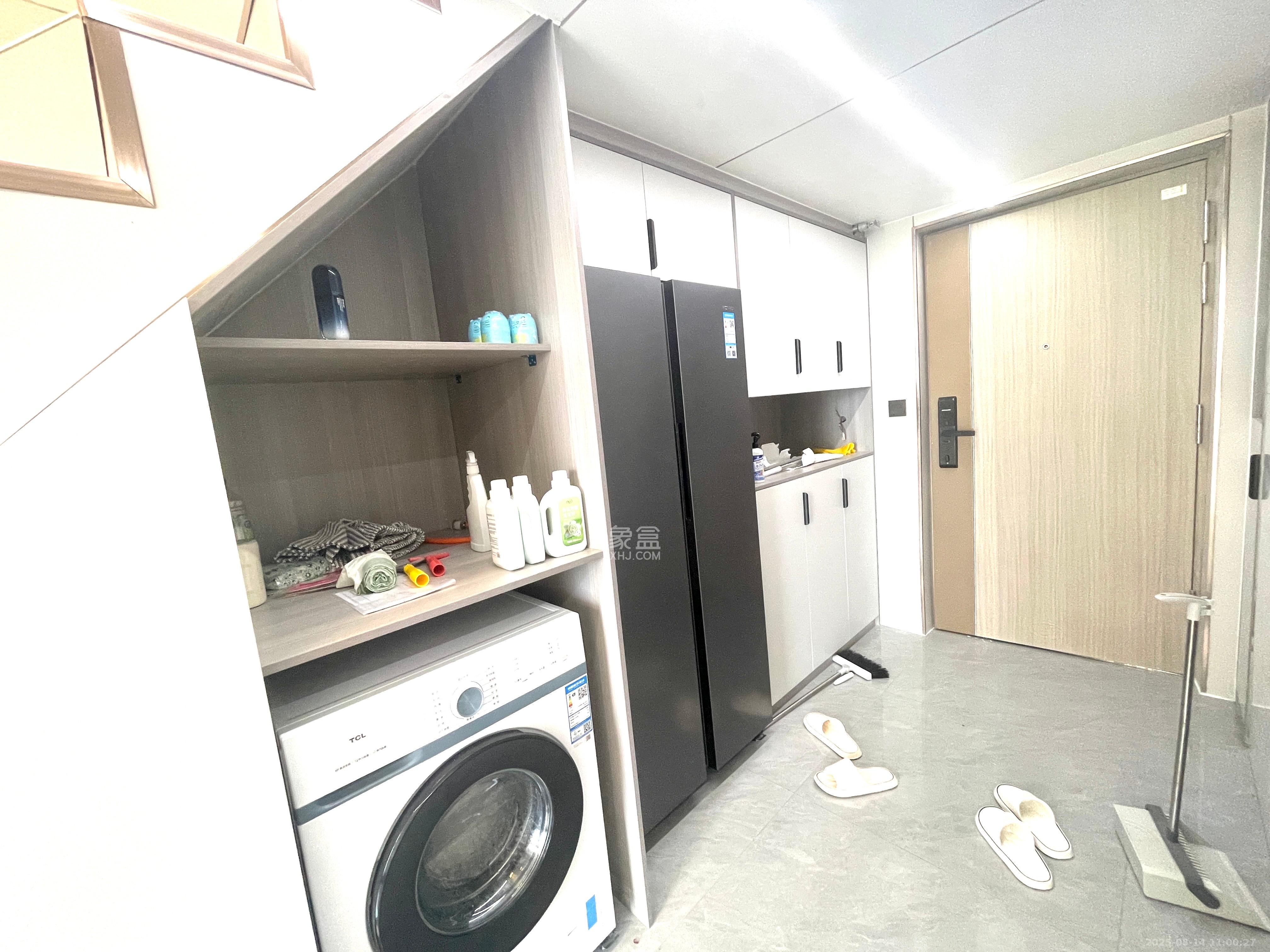 力高凤凰新天  2室1厅1卫   2800.00元/月室内图