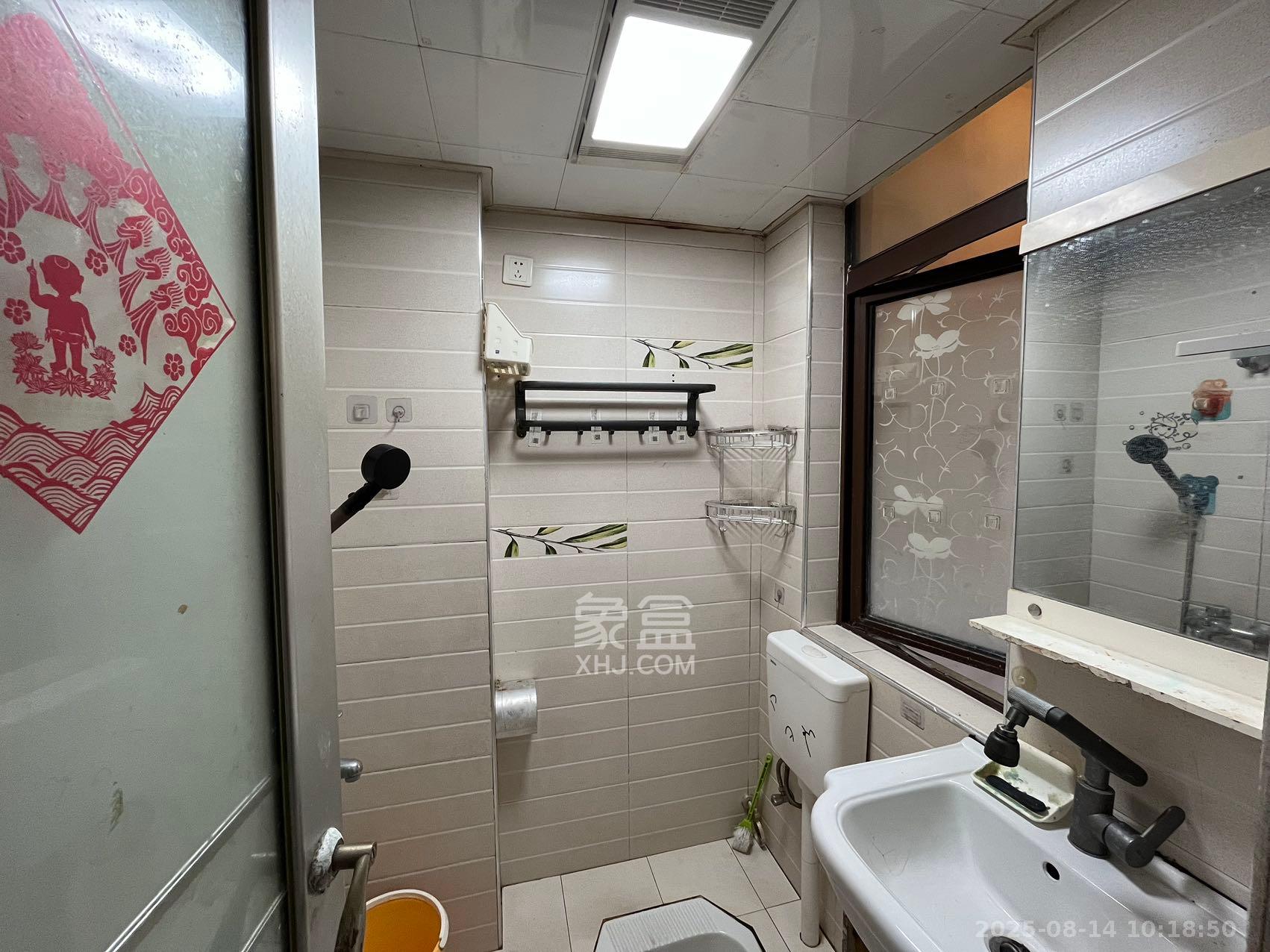 金房奥斯卡 2室2厅1卫 1600.0元/月 金房奥斯卡 2室2厅1卫 1600.0元/月室内图