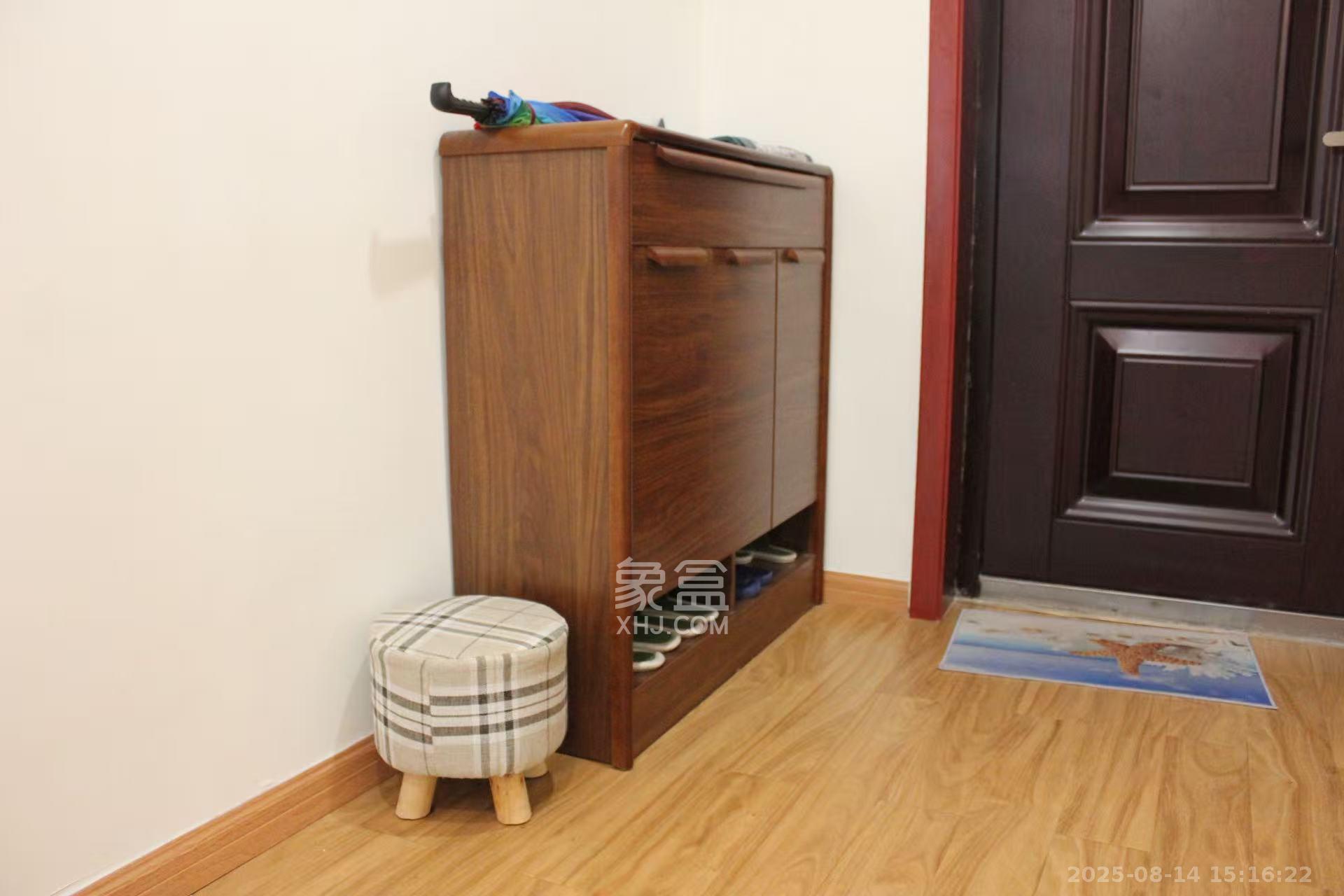 天元涉外景园B区  2室1厅1卫    1700.0元/月室内图