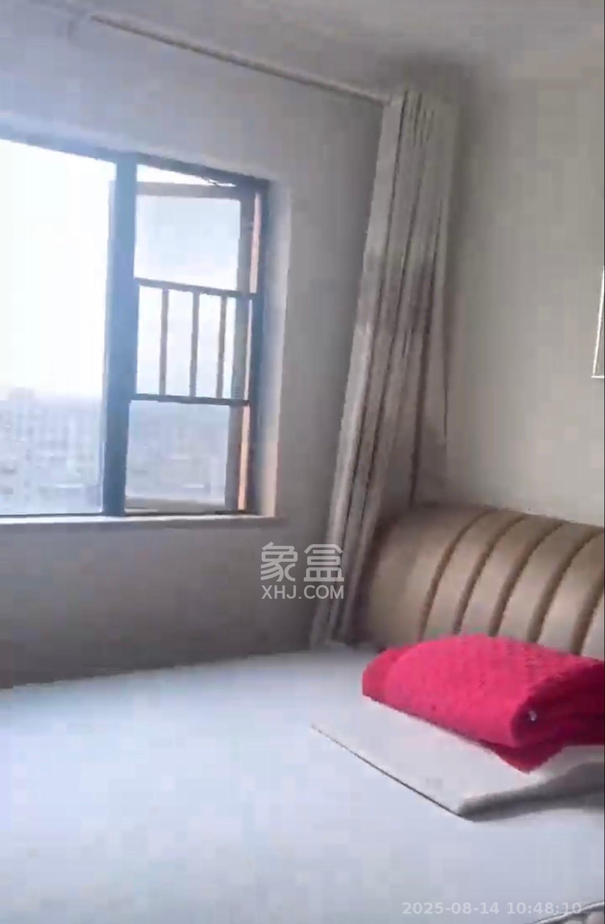 才子嘉都  3室2厅1卫   2000.00元/月室内图