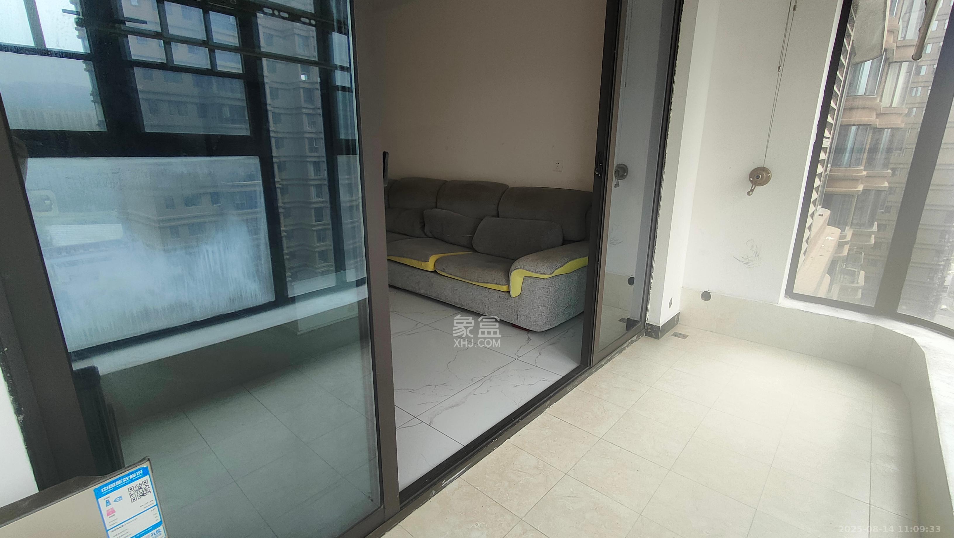 润和长郡(润和紫郡二三期) 4室2厅1卫 1800.0元/月 润和长郡(润和紫郡二三期) 4室2厅1卫 1800.0元/月室内图