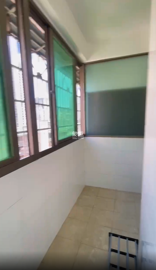 椰岛公寓 3室2厅2卫 2700.0元/月 椰岛公寓 3室2厅2卫 2700.0元/月室内图