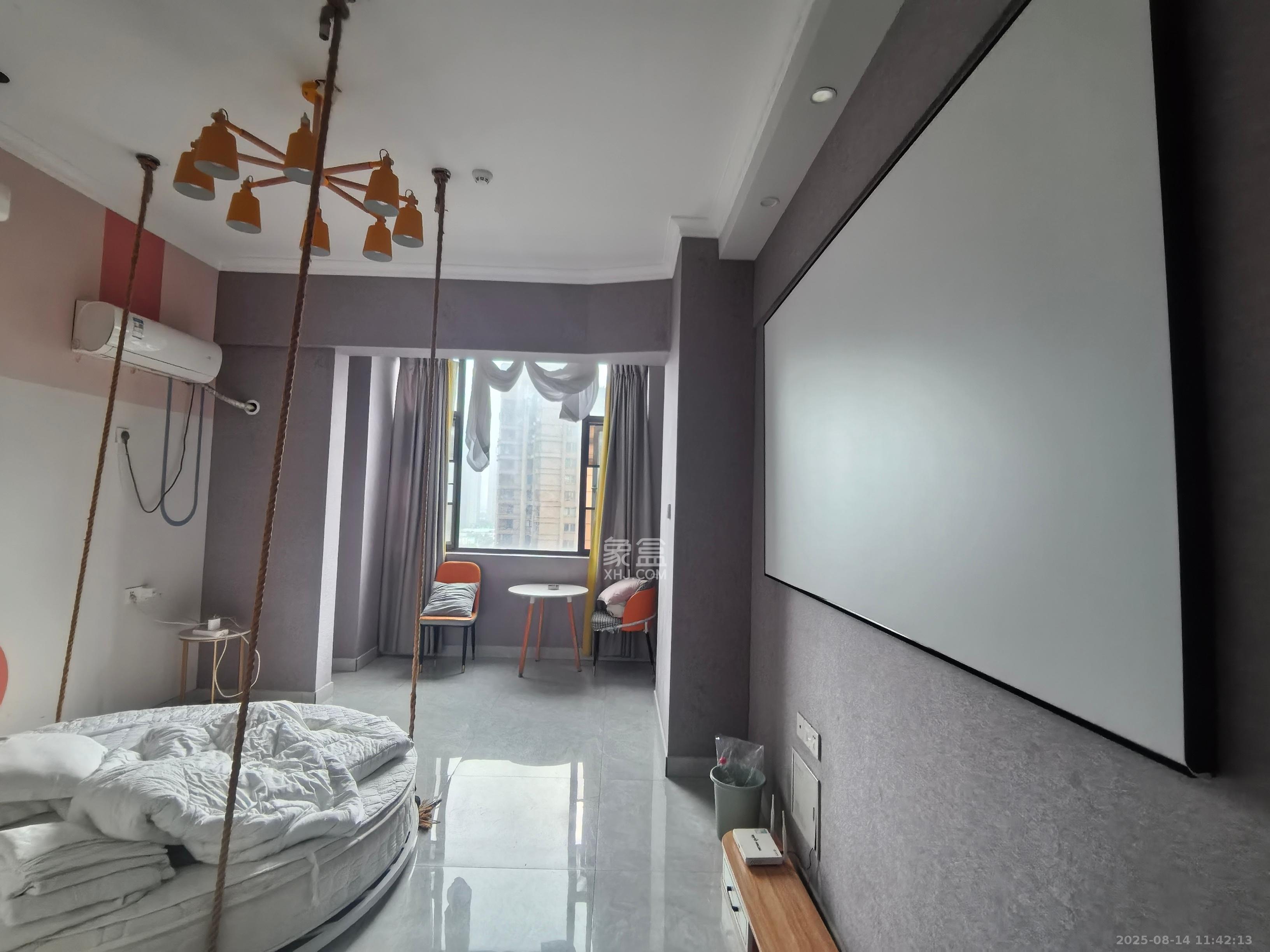 明大佳园 1室1厅1卫 1600.0元/月 明大佳园 1室1厅1卫 1600.0元/月室内图