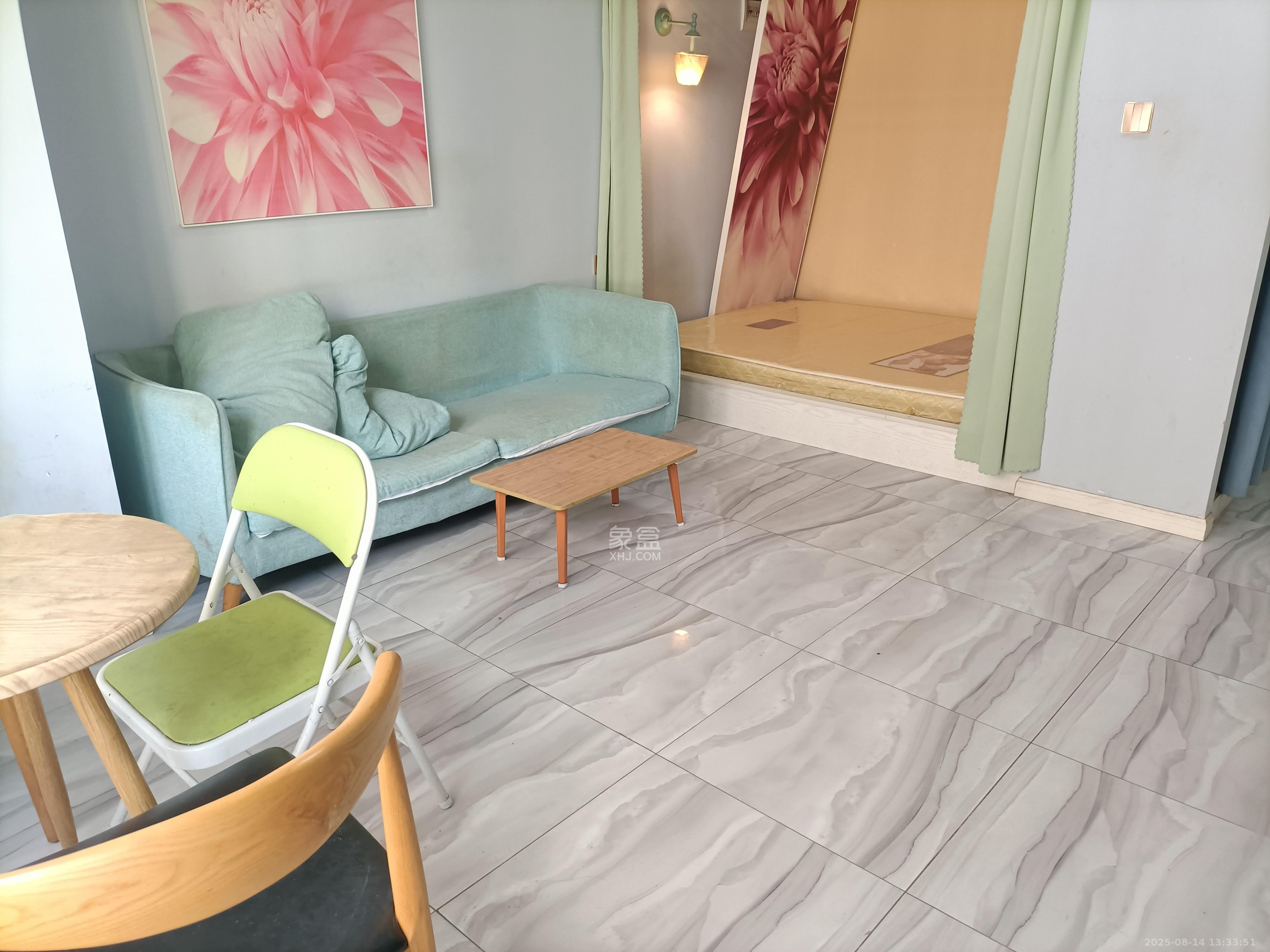 当代滨江MOMA  1室1厅1卫    1500.0元/月室内图