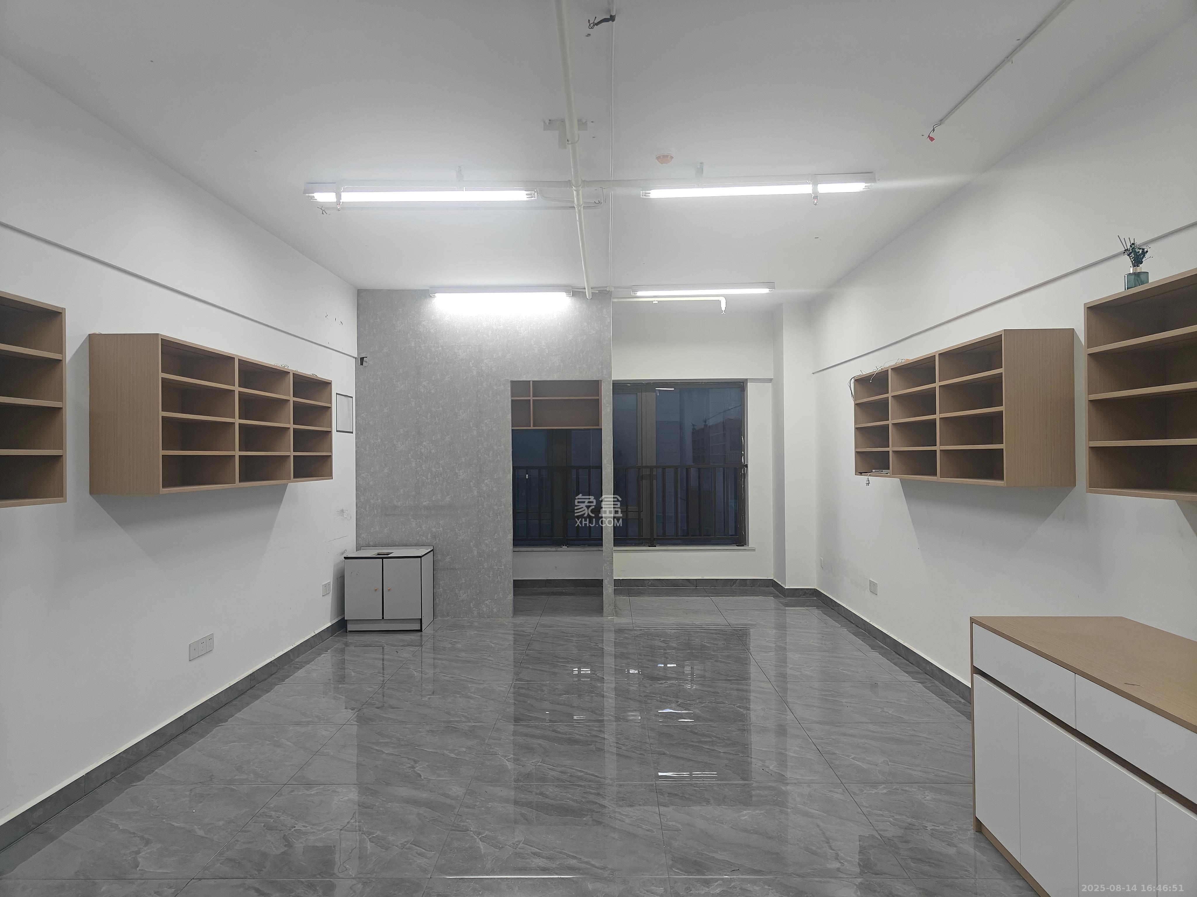 正荣财富中心  1室0厅0卫    1600.0元/月室内图