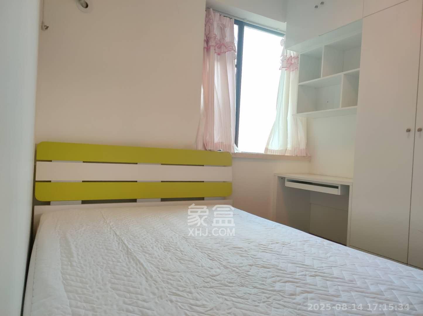 新城新世界一二三期  2室2厅1卫    3000.0元/月室内图