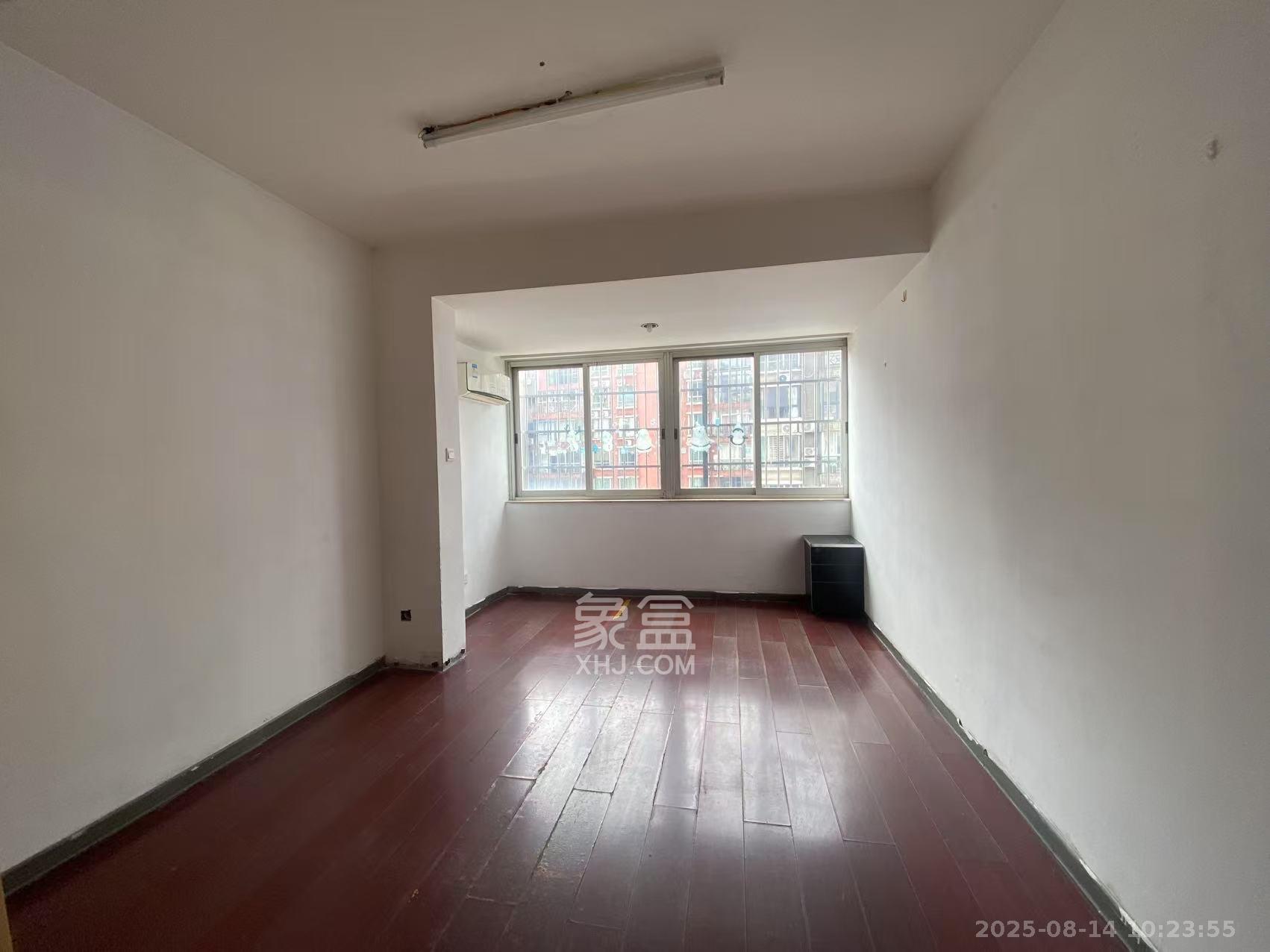 海东青大厦  2室2厅1卫    2800.0元/月室内图