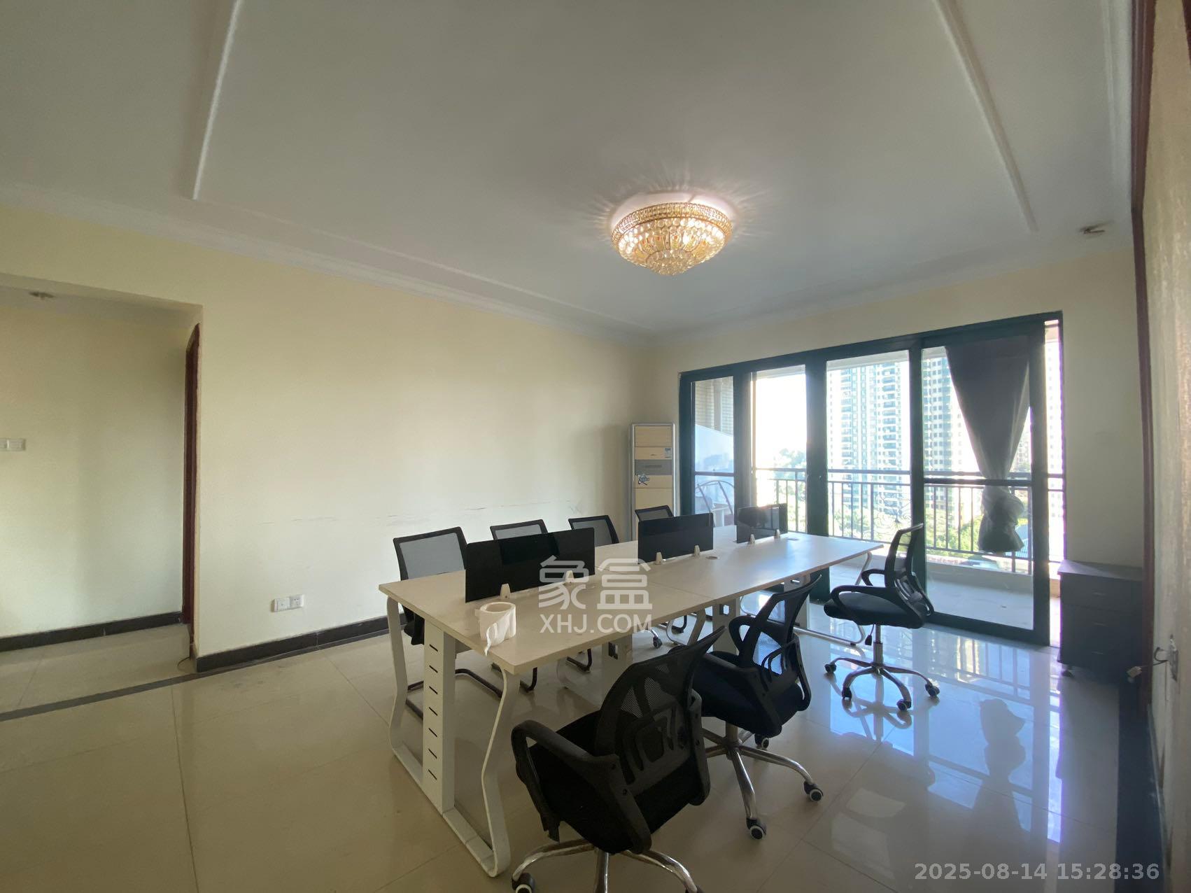 恒大雅苑  4室2厅2卫    3600.0元/月 恒大雅苑  4室2厅2卫    3600.0元/月室内图