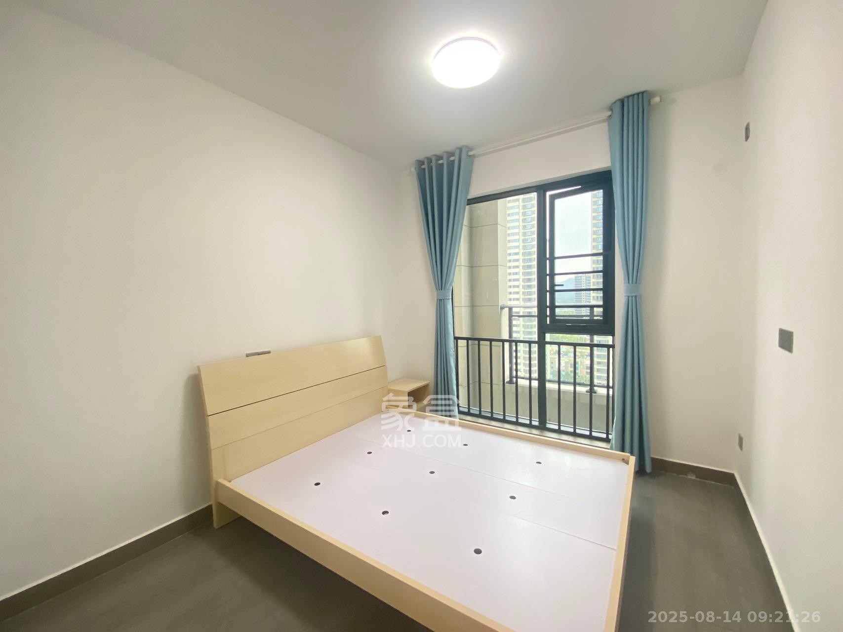 中海阅溪府  3室2厅2卫    3000.0元/月室内图