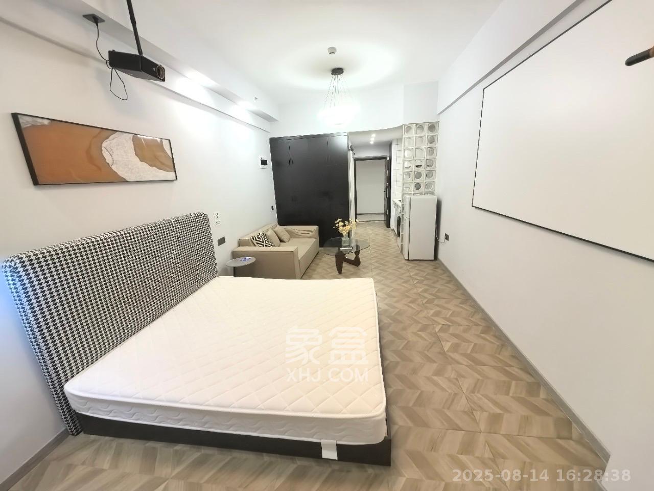 万润时光里  1室1厅1卫    1880.0元/月室内图