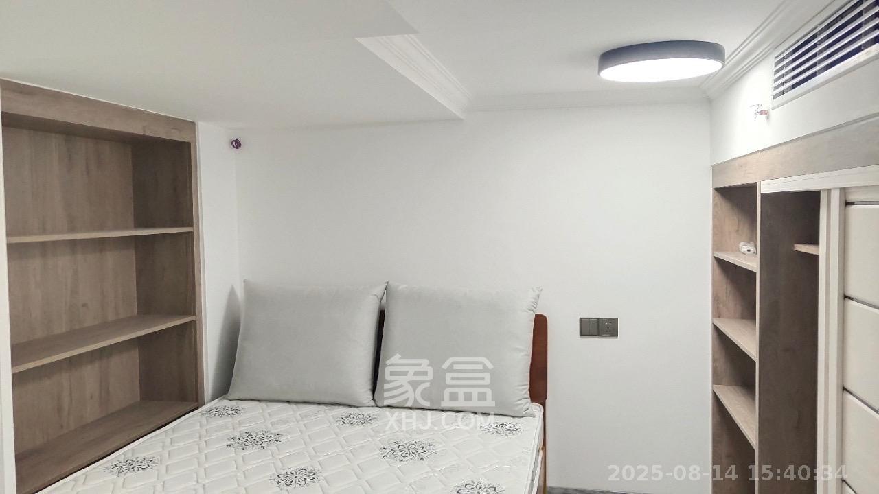 裕天国际商汇中心  1室0厅0卫   2000.00元/月室内图