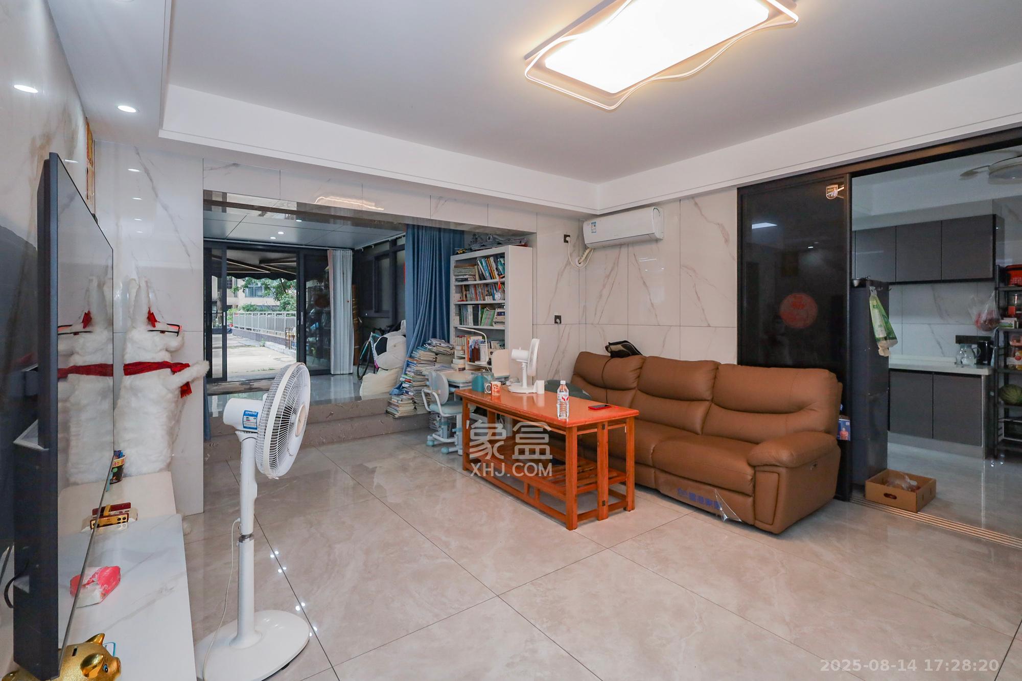 钰龙天下一期  3室2厅2卫    338.0万 钰龙天下一期  3室2厅2卫    338.0万其他