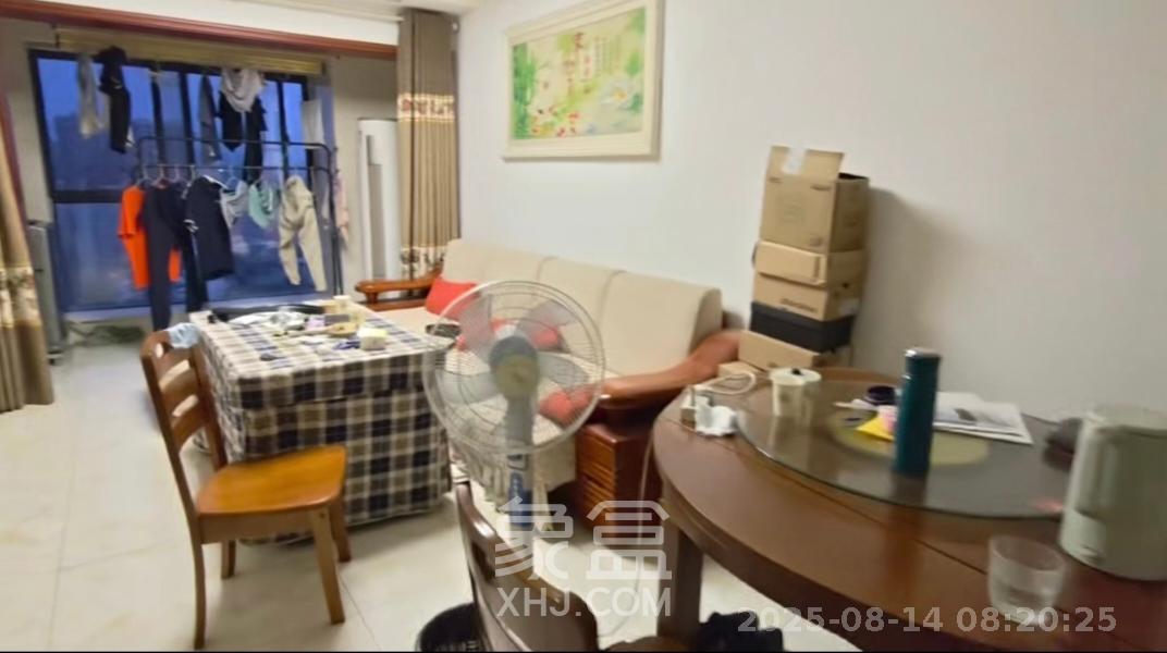 叠彩兰亭 3室2厅2卫 2200.0元/月 叠彩兰亭 3室2厅2卫 2200.0元/月室内图