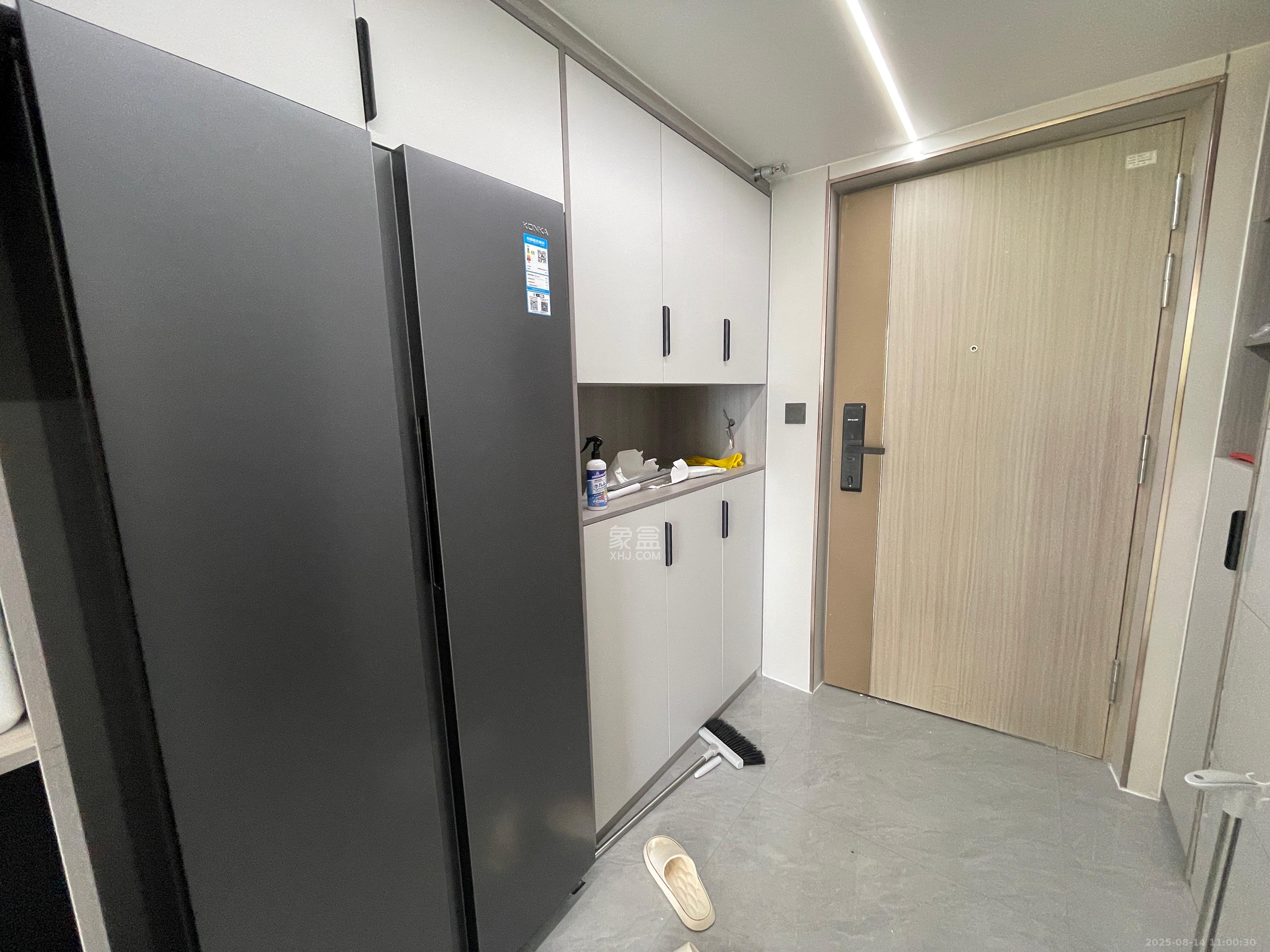 力高凤凰新天 2室1厅1卫 2800.0元/月 力高凤凰新天 2室1厅1卫 2800.0元/月室内图