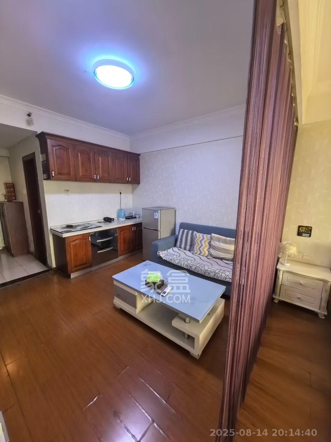 湘水和天下  1室1厅0卫    1400.0元/月室内图