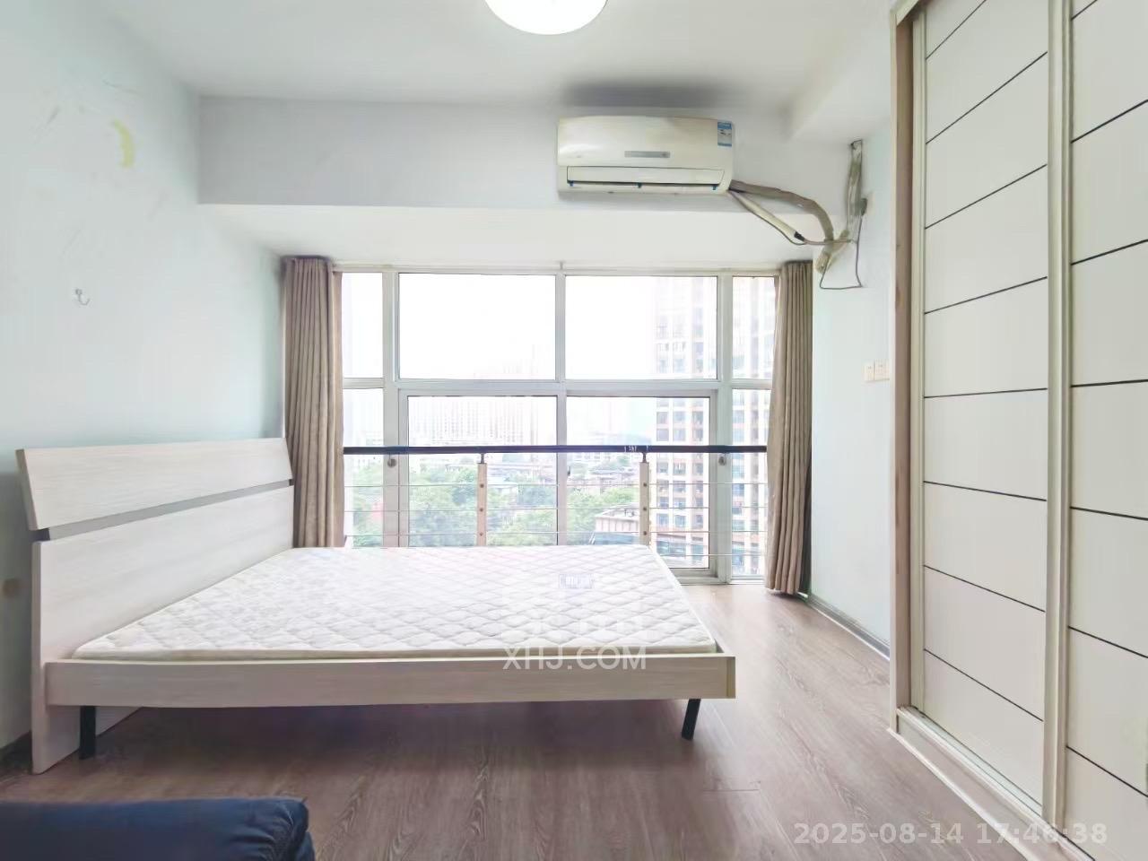 金色loft（鑫秋大厦）  2室1厅1卫    2000.0元/月室内图