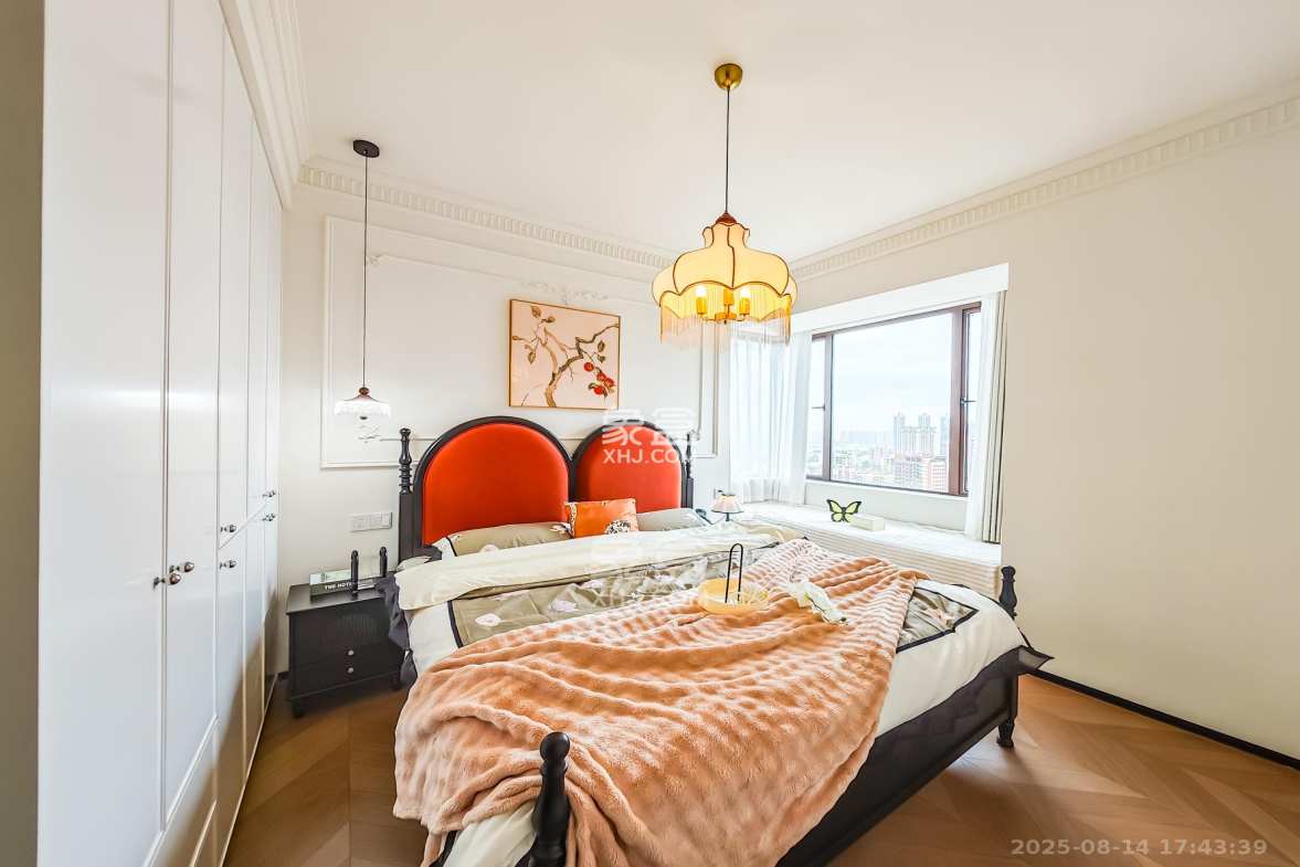 山语城三期 3室2厅1卫 75.8万 山语城三期 3室2厅1卫 75.8万卧室