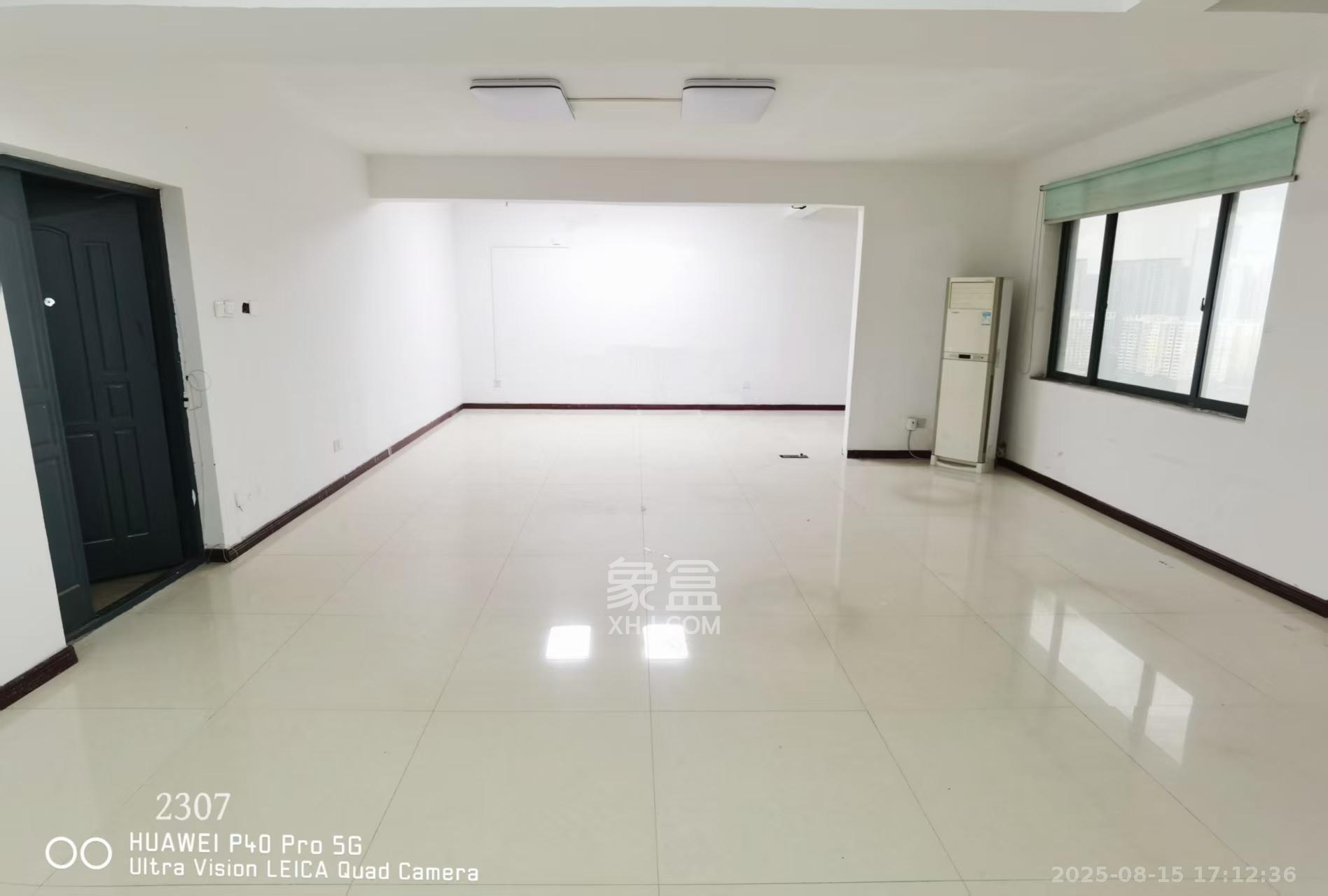 芙蓉蓉苑  2室1厅1卫    2000.0元/月室内图