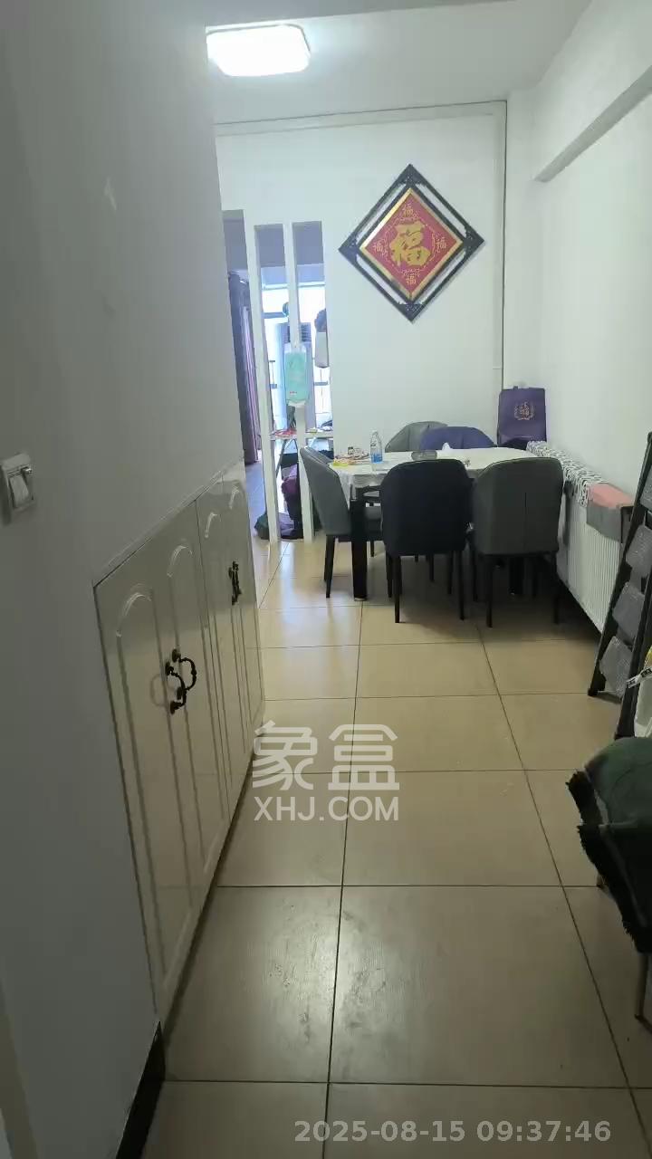 BOBO天下城（CTA财富中心）  3室2厅1卫   2800.00元/月室内图