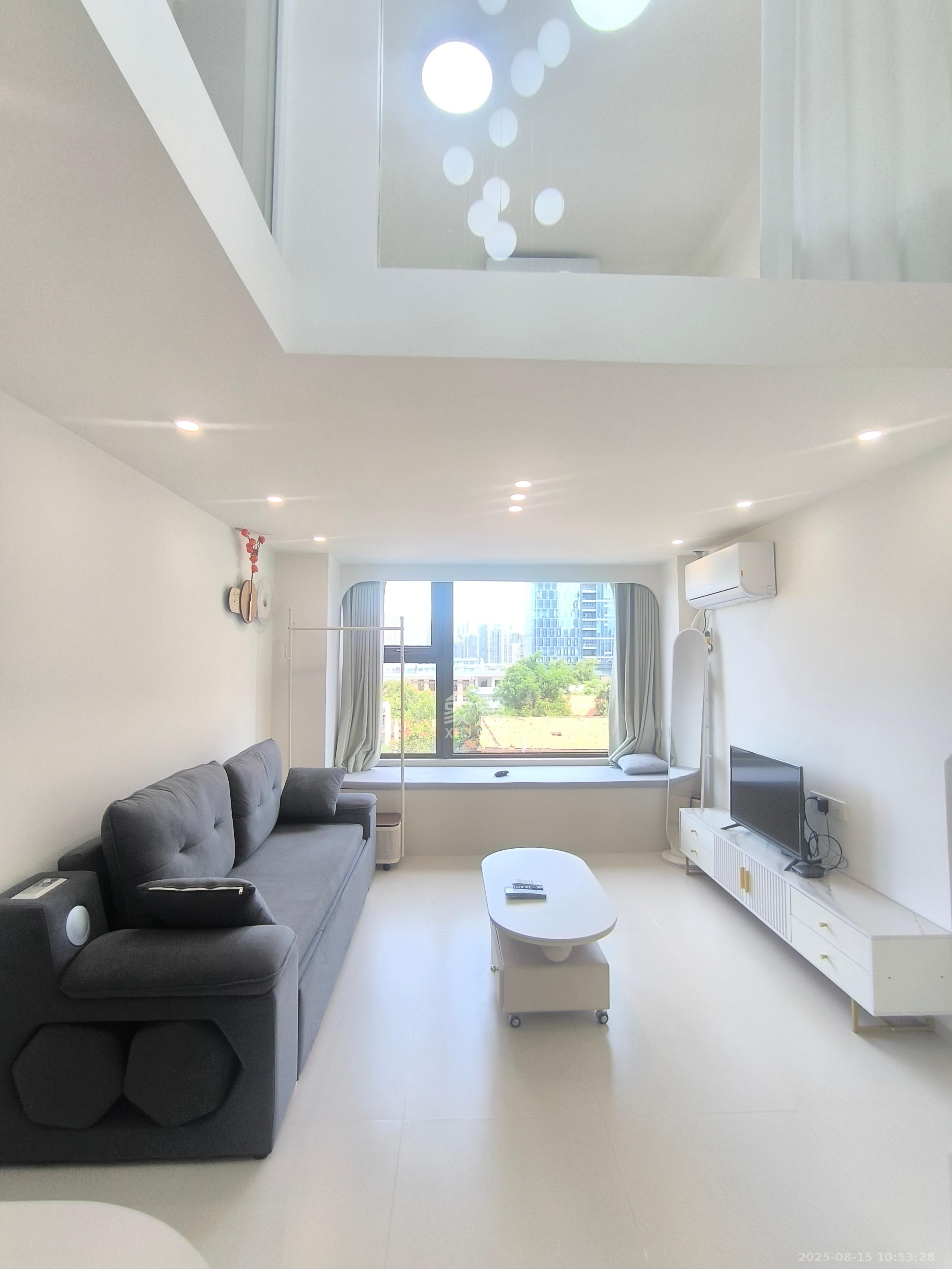 建发养云  1室0厅0卫    2500.0元/月 建发养云  1室0厅0卫    2500.0元/月室内图