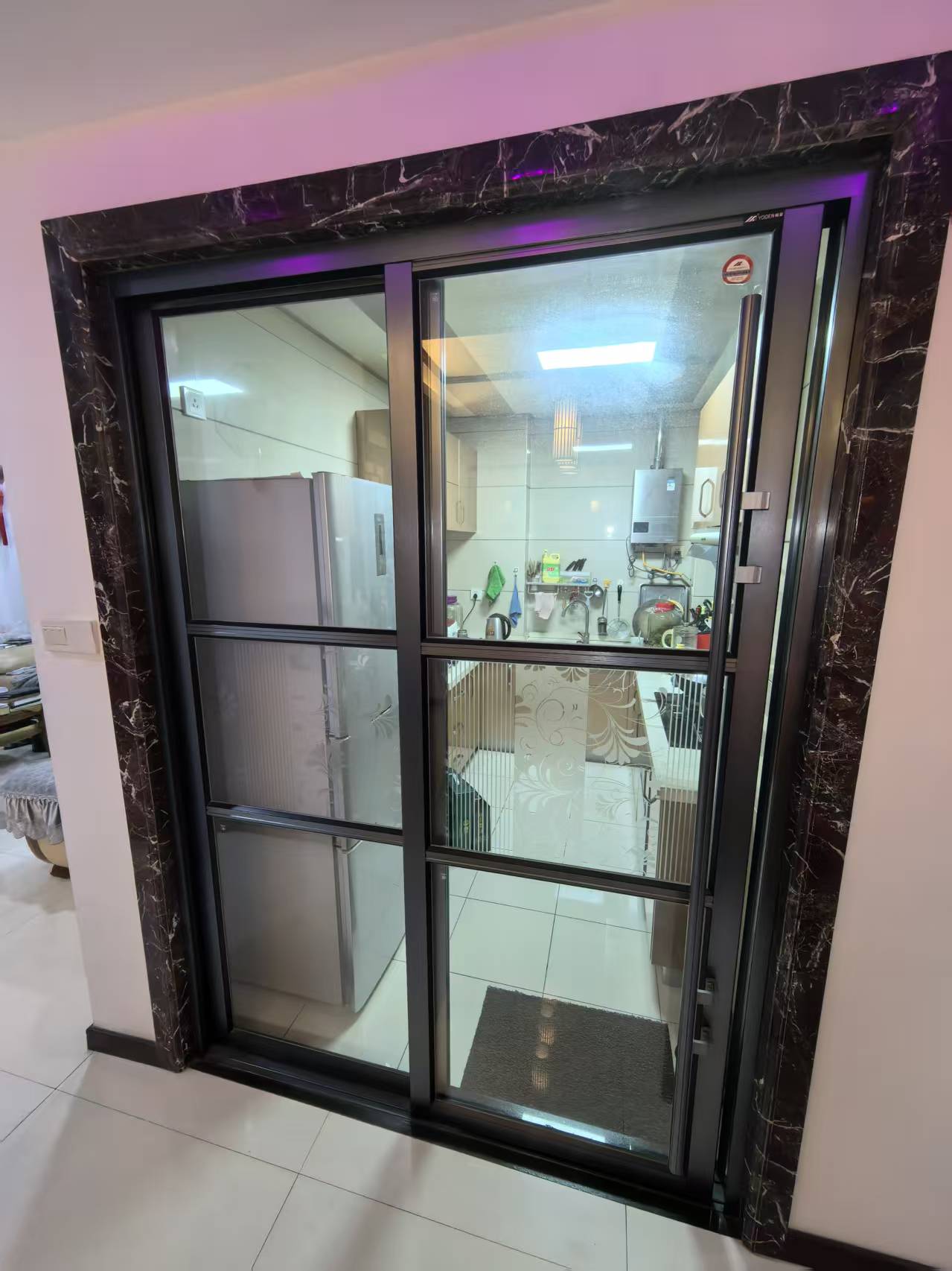 衡阳名郡  3室2厅1卫   2200.00元/月室内图