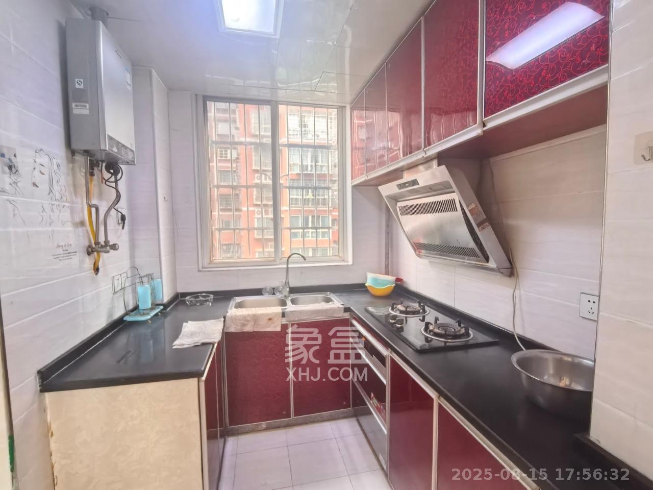 东城名苑  3室2厅2卫    1500.0元/月 东城名苑  3室2厅2卫    1500.0元/月室内图