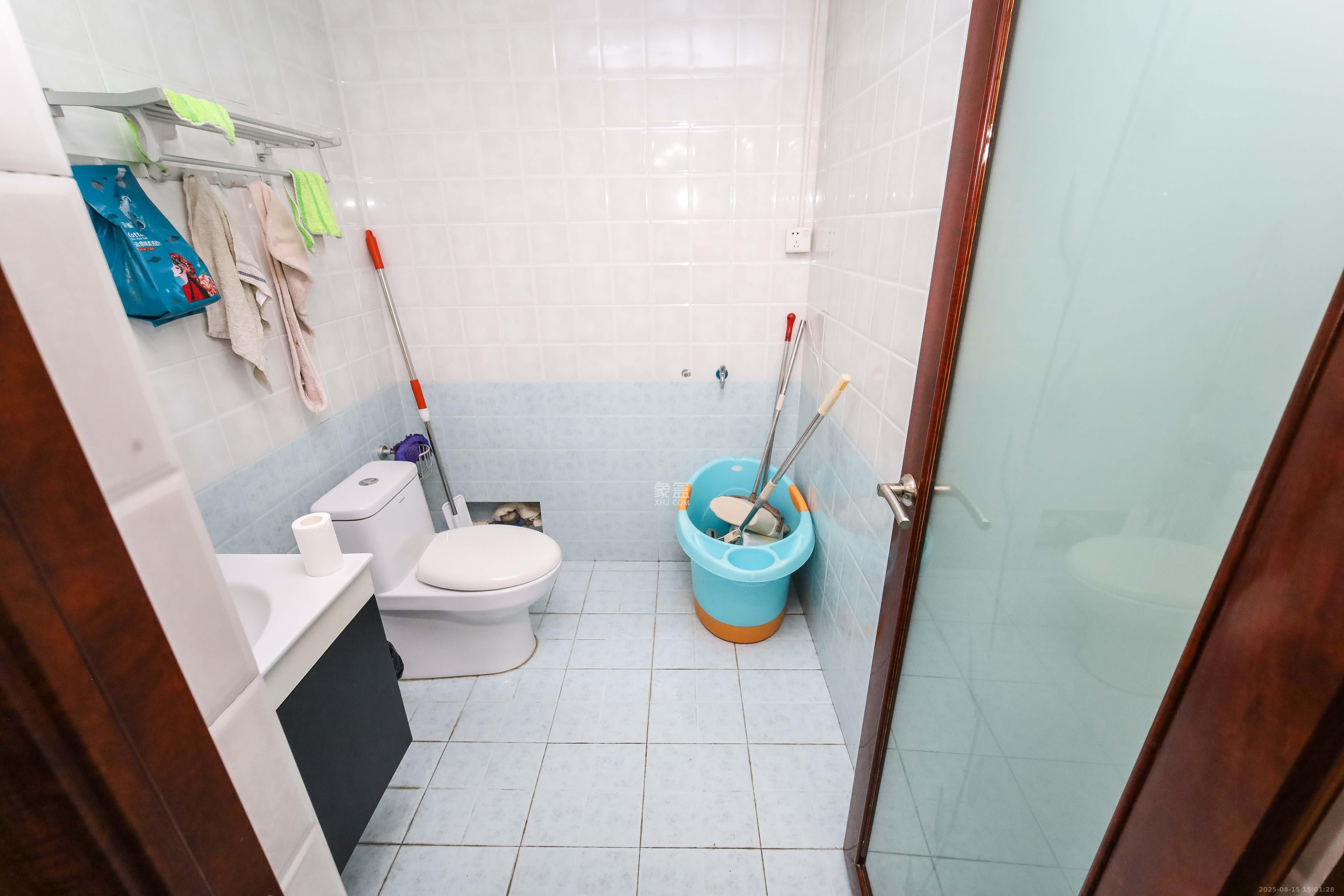 水云间  4室2厅4卫    388.0万 水云间  4室2厅4卫    388.0万卫生间