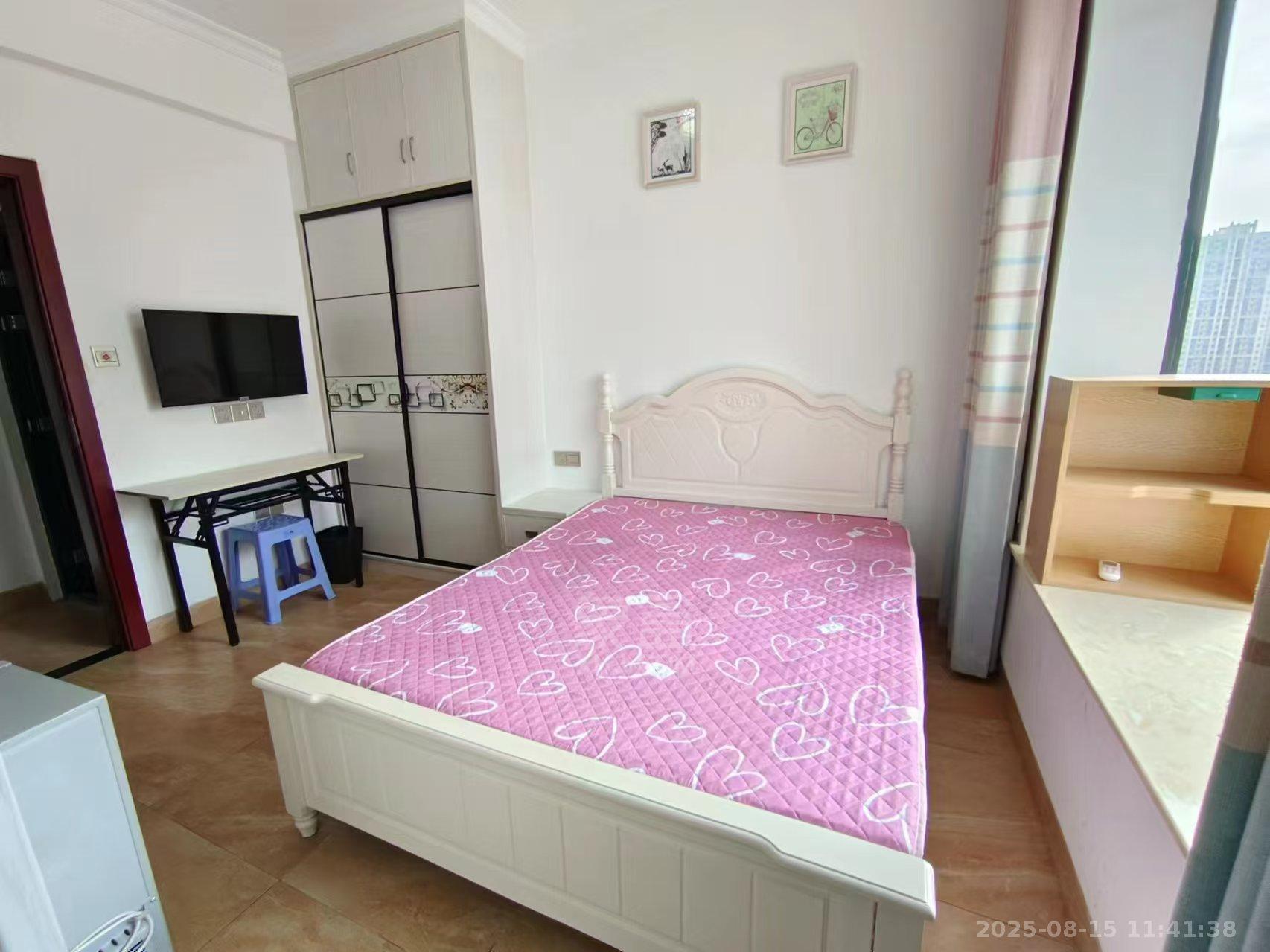 文艺复兴(未来城) 1室1厅1卫 1000.0元/月 文艺复兴(未来城) 1室1厅1卫 1000.0元/月室内图