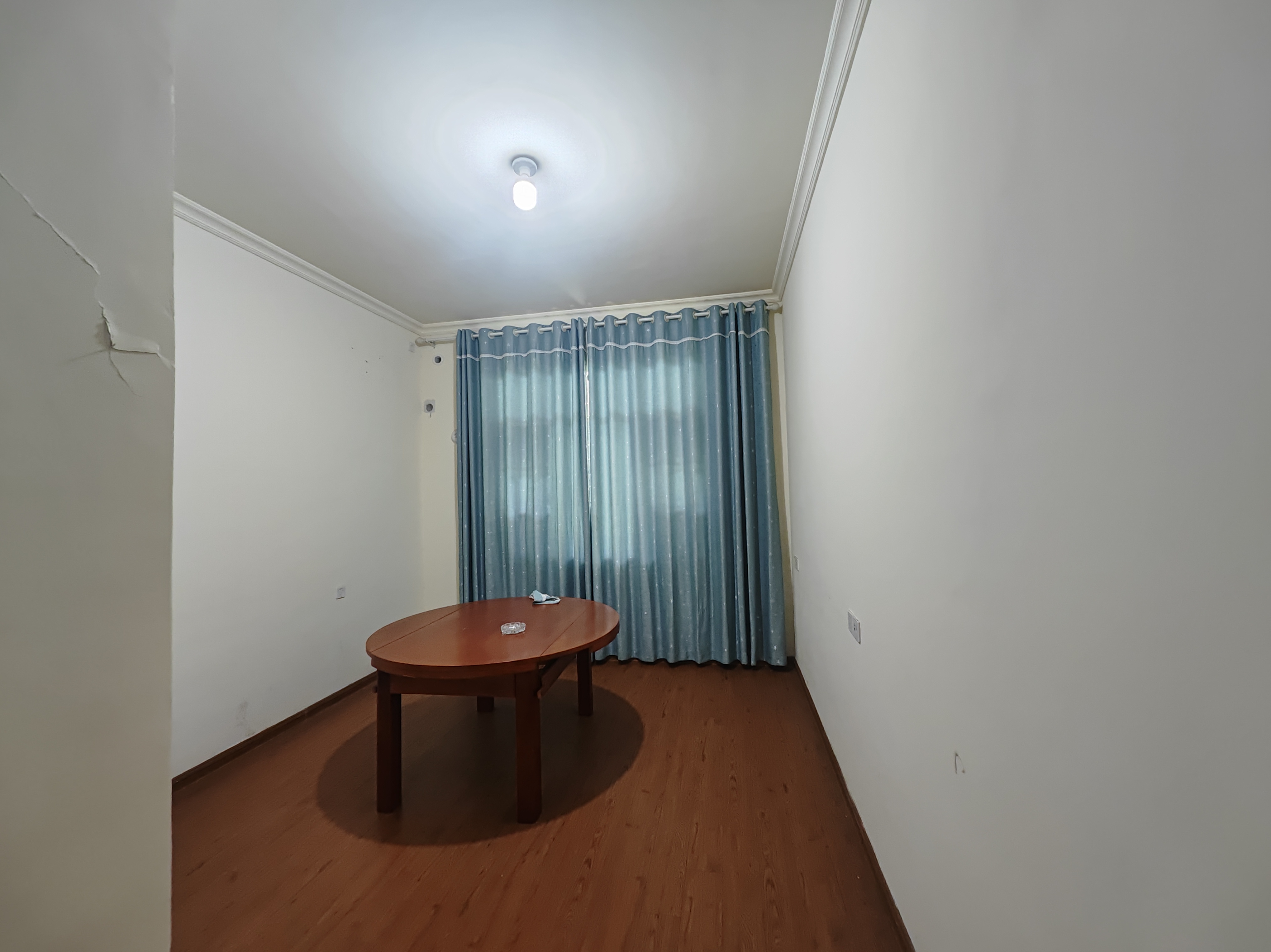 碧桂园豪园 5室2厅3卫 2500.0元/月 碧桂园豪园 5室2厅3卫 2500.0元/月室内图