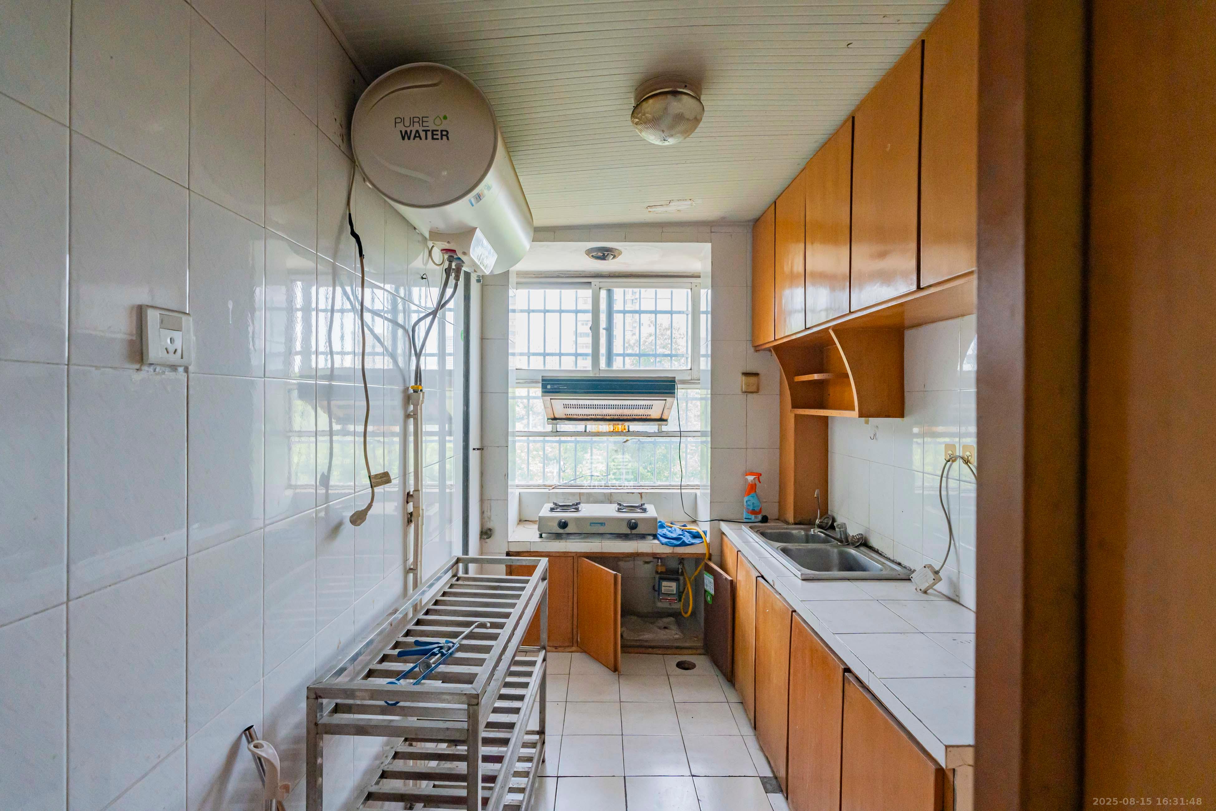 金帆小区  2室2厅1卫    45.5万 金帆小区  2室2厅1卫    45.5万厨房