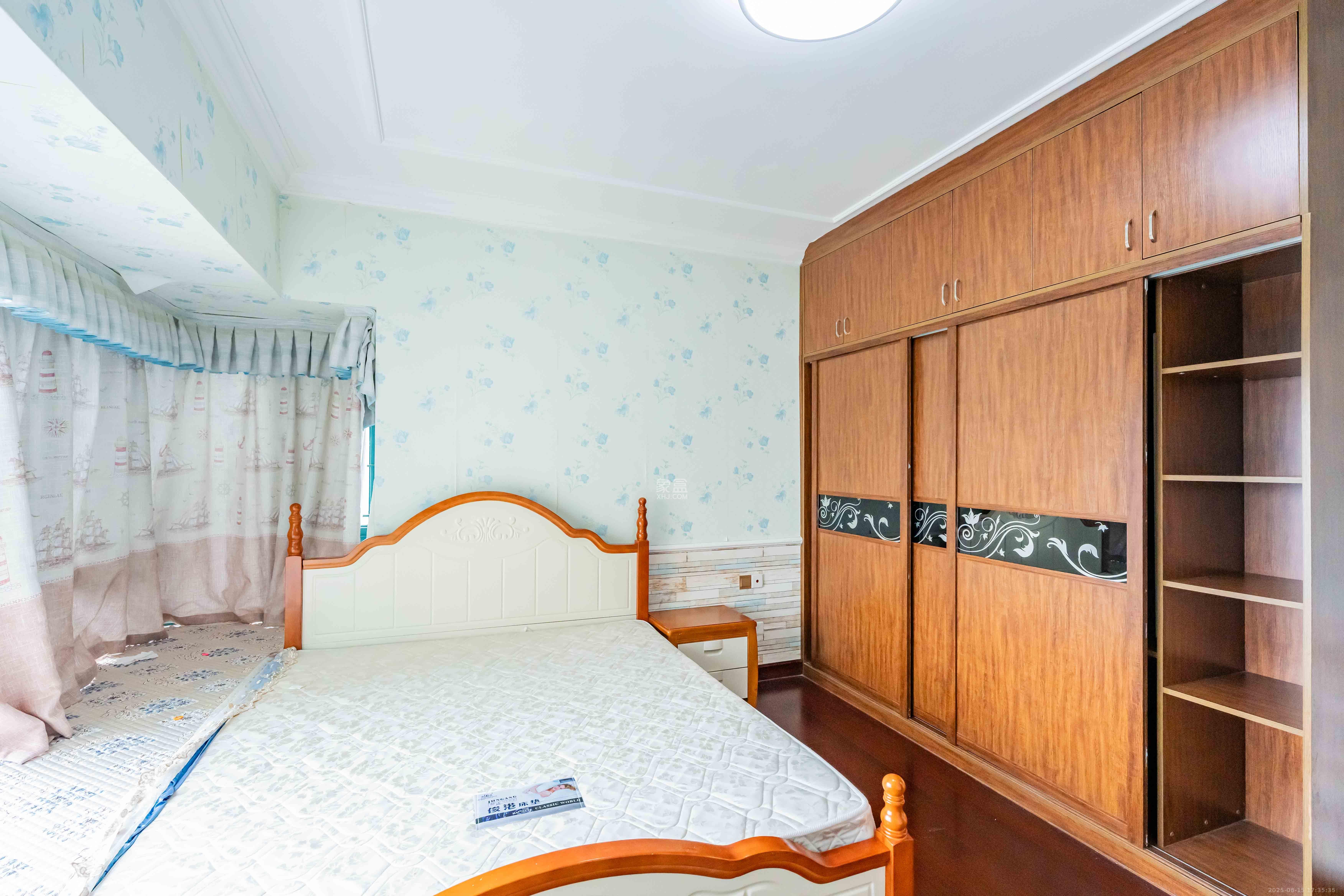 恒大雅苑  3室2厅1卫    2700.0元/月室内图