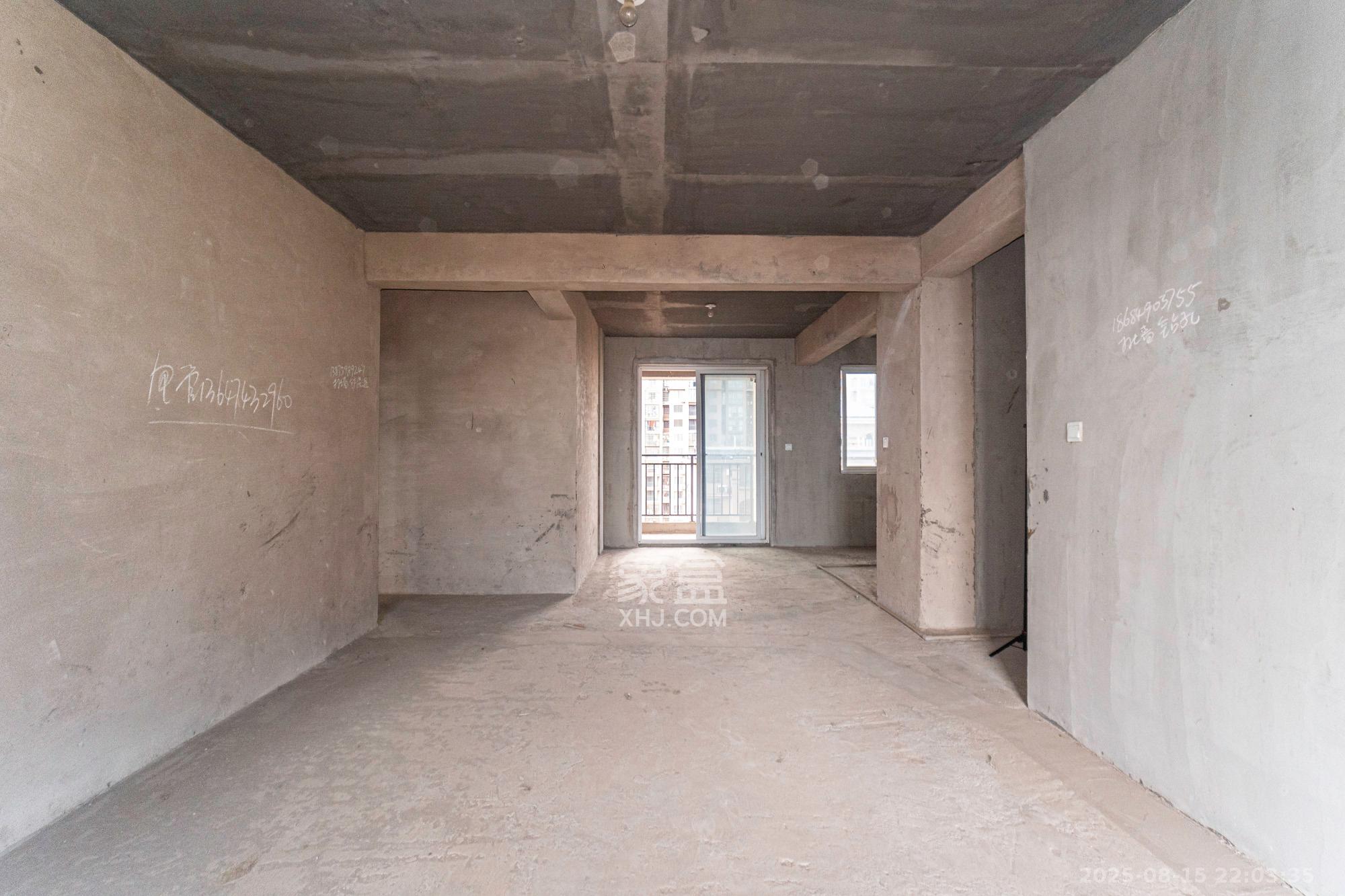 中安善化国际  3室2厅2卫    58.8万 中安善化国际  3室2厅2卫    58.8万客厅