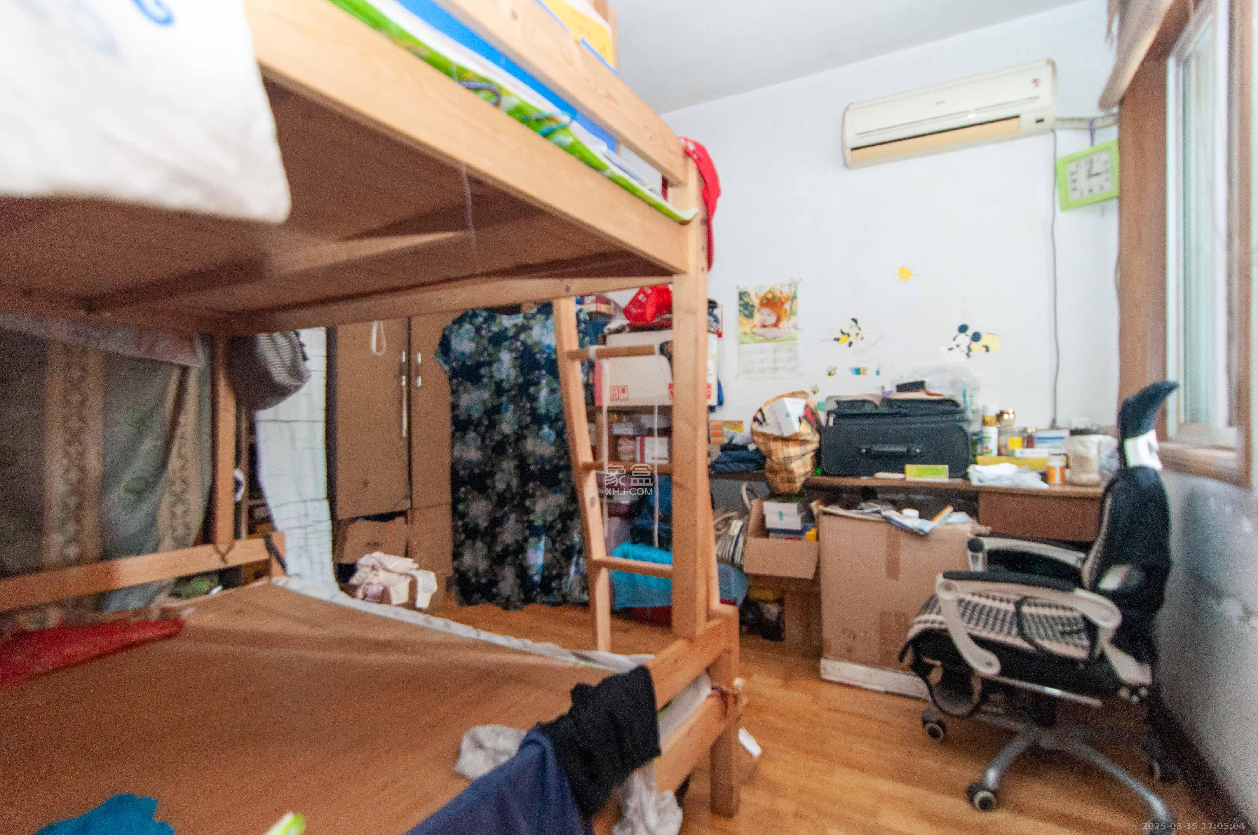 玛依拉山庄 2室2厅1卫 76.0万 玛依拉山庄 2室2厅1卫 76.0万其他