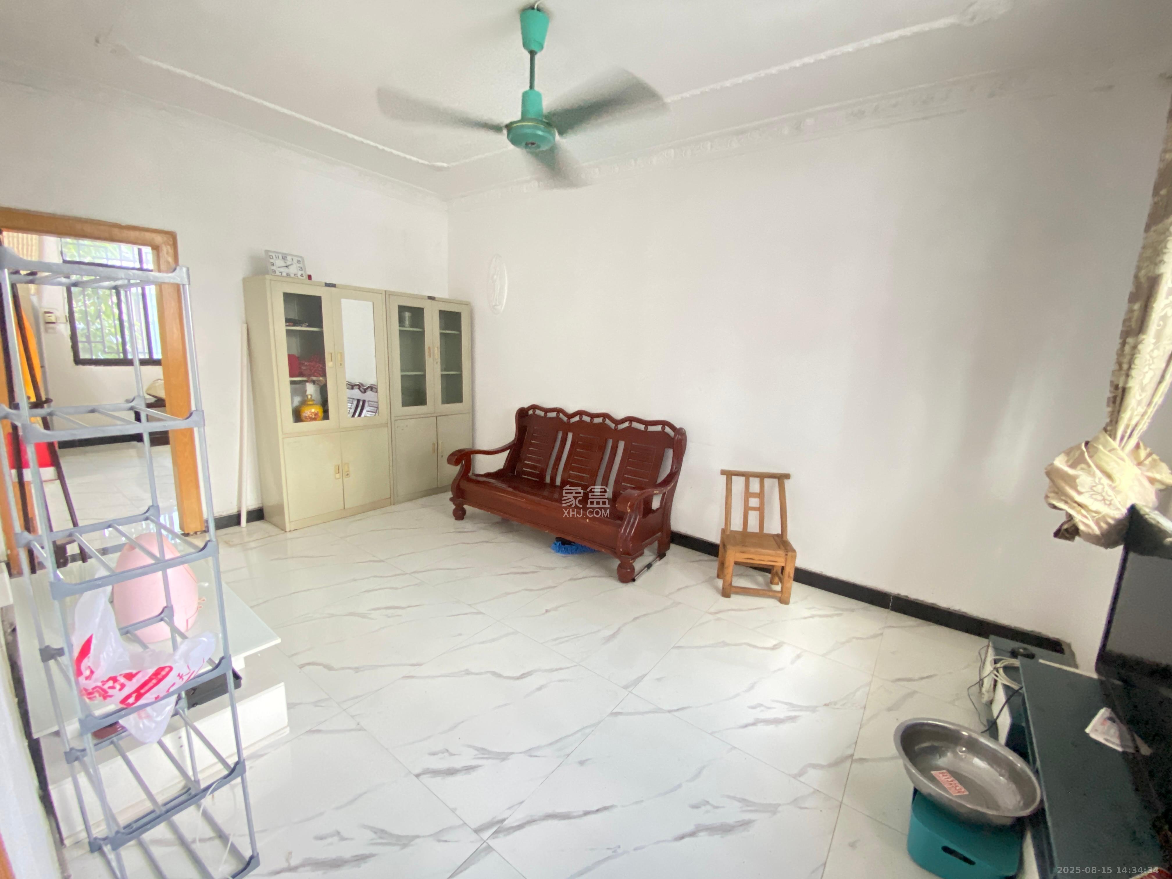 西文庙坪散盘 1室0厅0卫 1000.0元/月 西文庙坪散盘 1室0厅0卫 1000.0元/月室内图