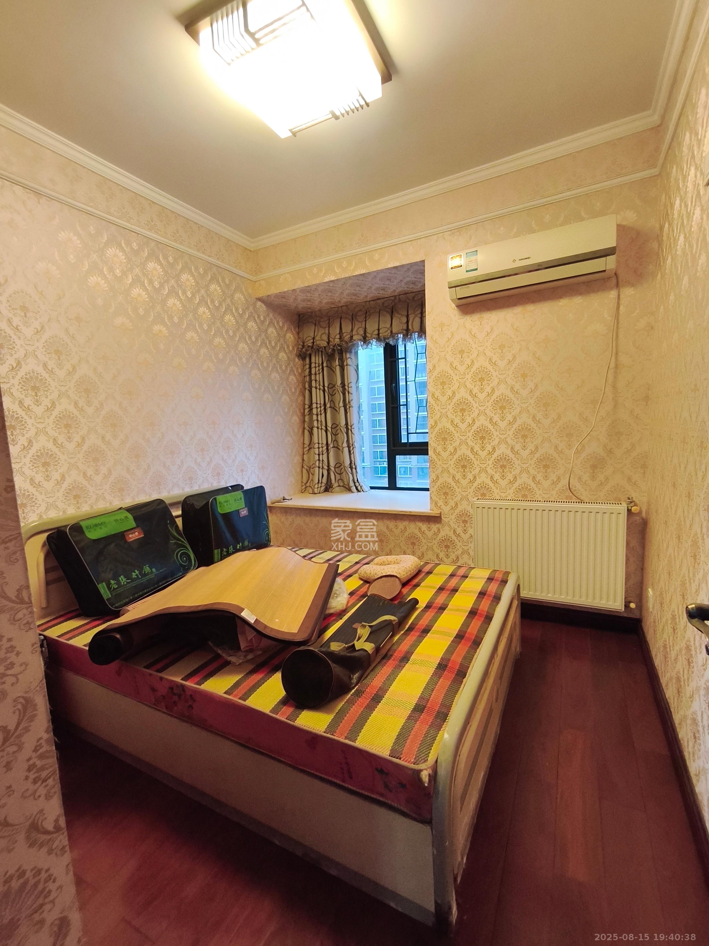 北京御园一二期(国泰嘉园) 3室2厅2卫 3500.0元/月 北京御园一二期(国泰嘉园) 3室2厅2卫 3500.0元/月室内图