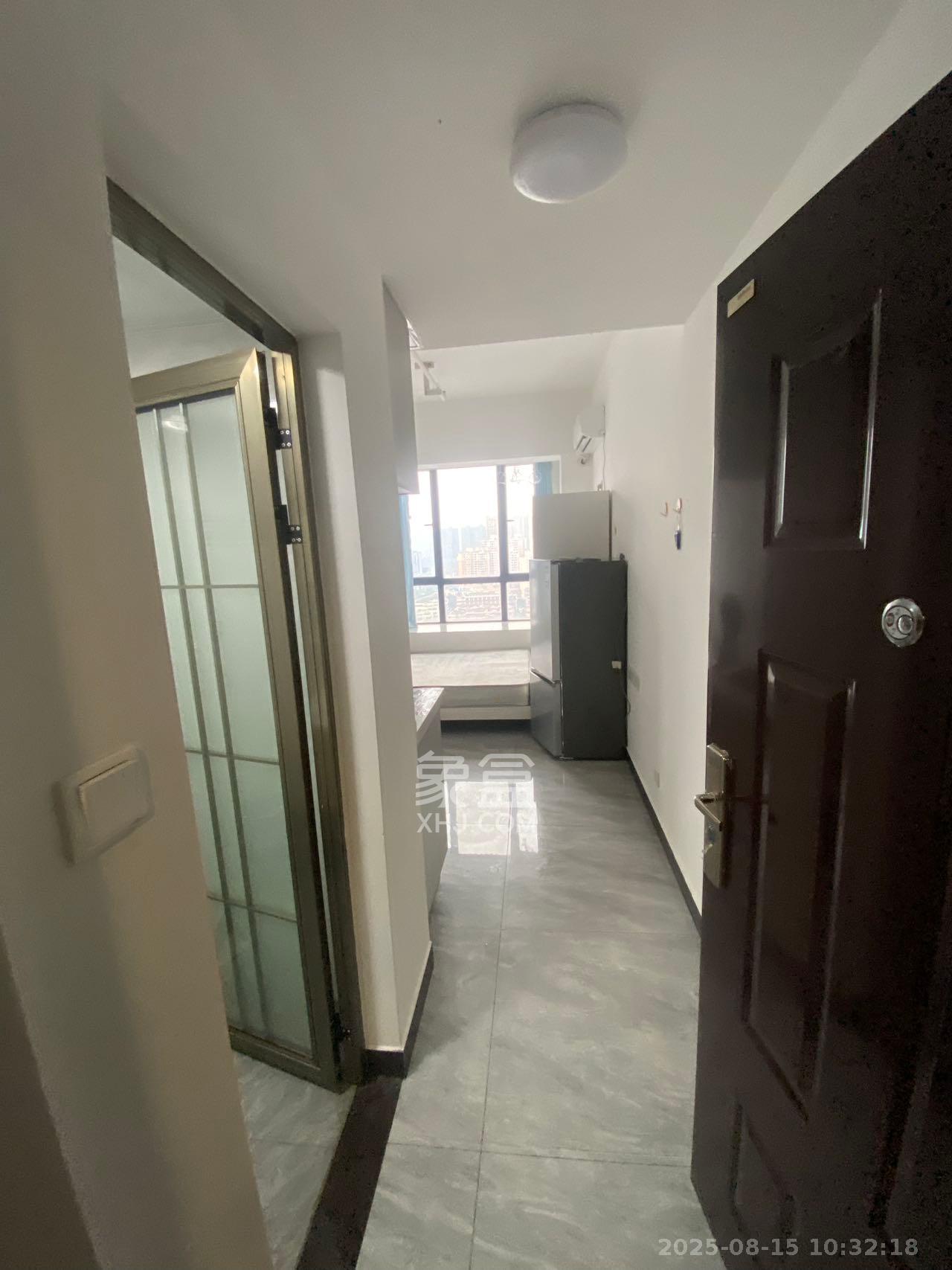 洋湖时代  1室0厅0卫    1000.0元/月 洋湖时代  1室0厅0卫    1000.0元/月室内图