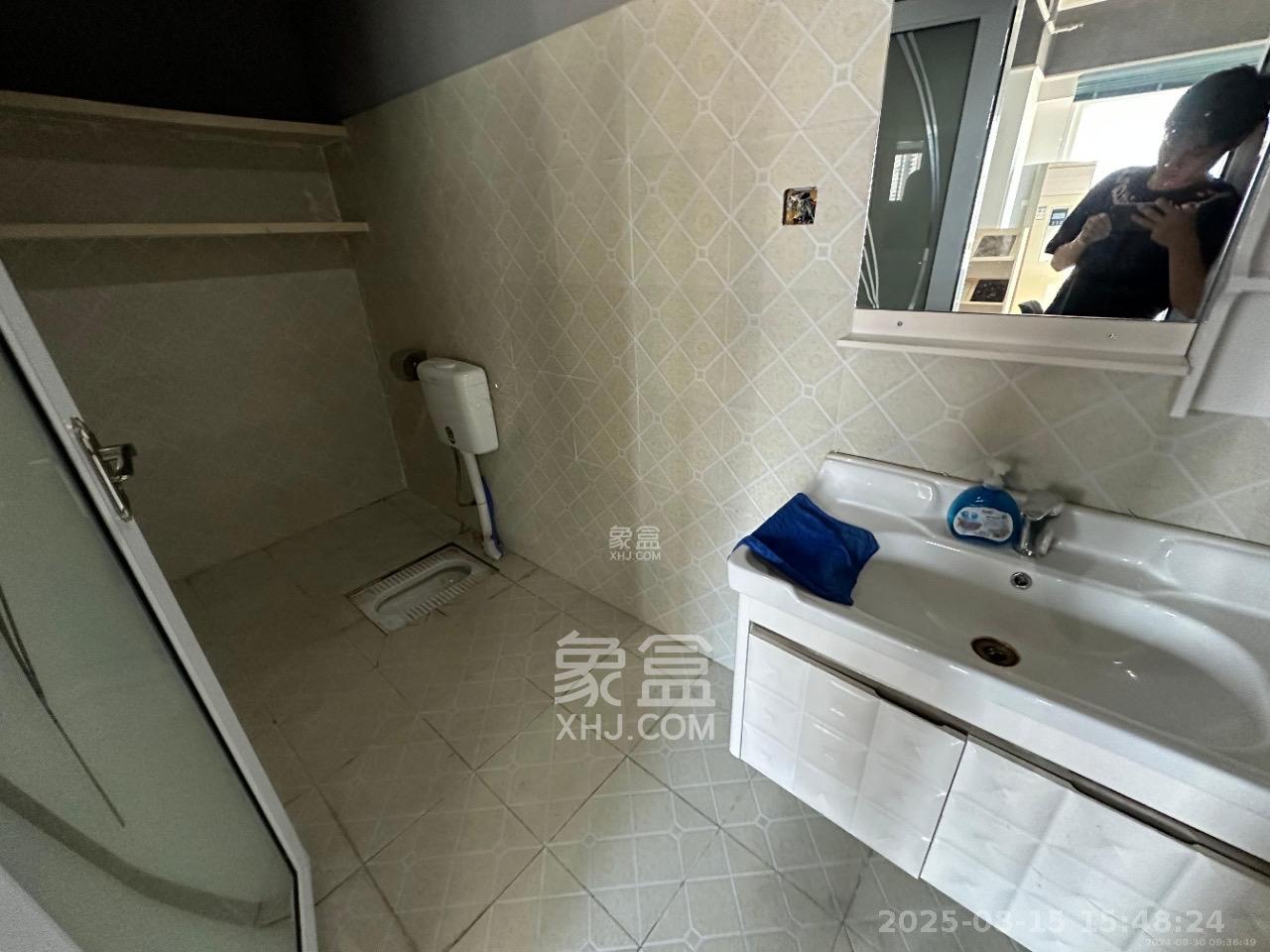 北辰三角洲B1E1区  1室1厅1卫    4300.0元/月室内图