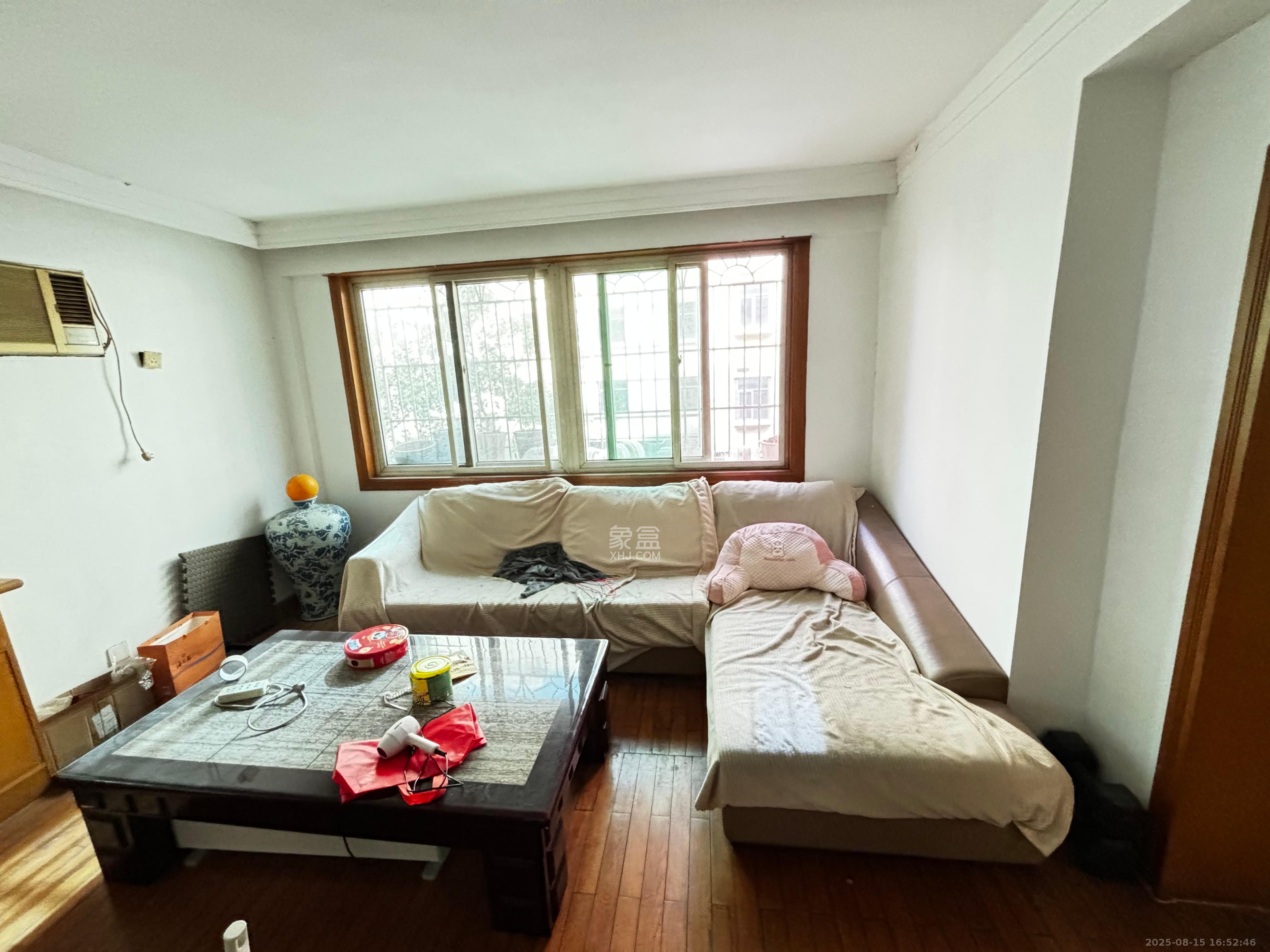 省旅游局宿舍 3室2厅2卫 2600.0元/月 省旅游局宿舍 3室2厅2卫 2600.0元/月室内图