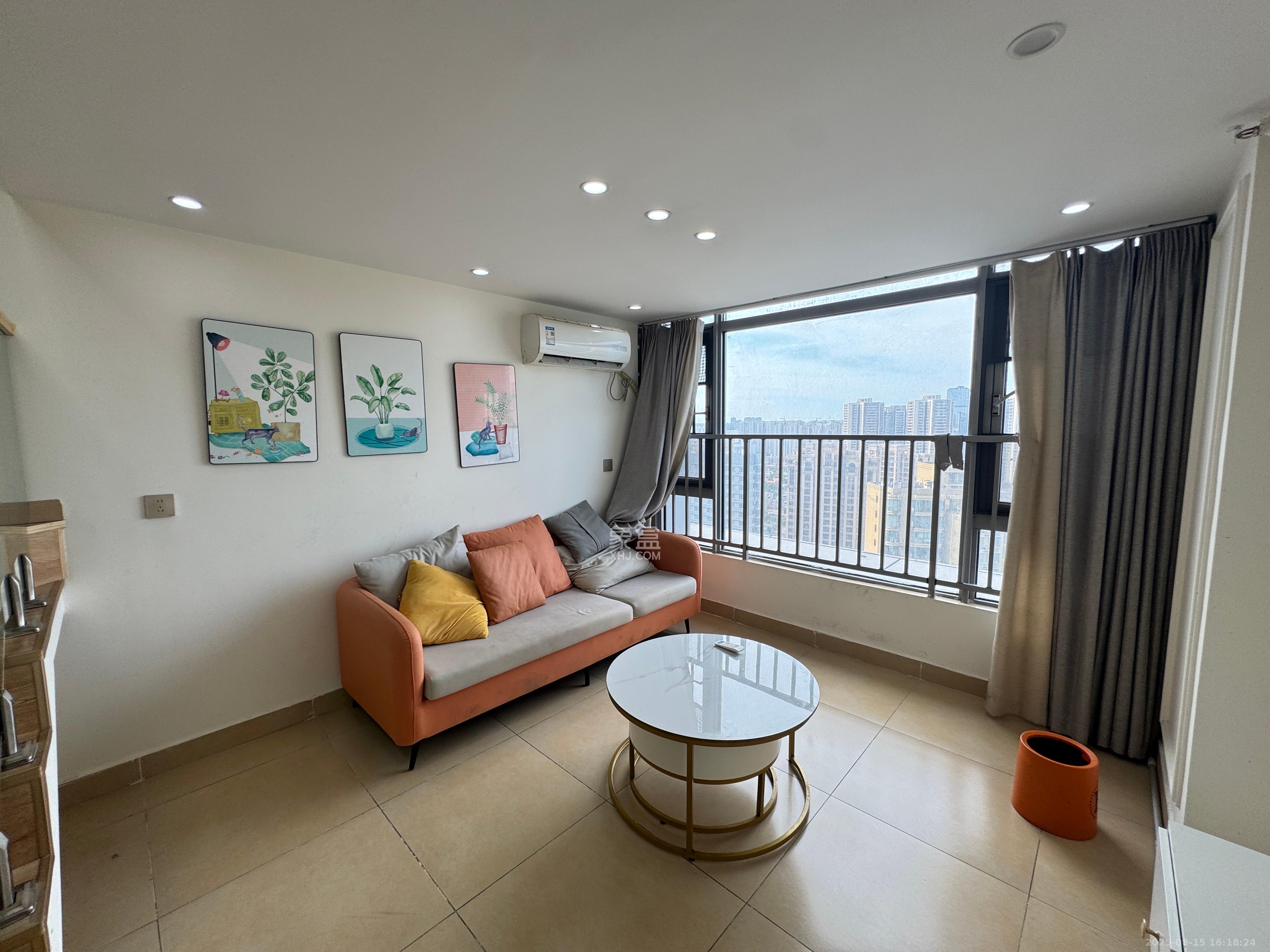 保利天禧EF区  2室1厅1卫    2200.0元/月 保利天禧EF区  2室1厅1卫    2200.0元/月室内图