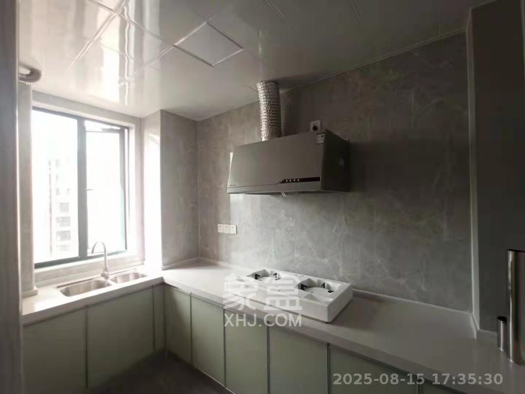 博长山水香颐  4室2厅2卫    2100.0元/月室内图