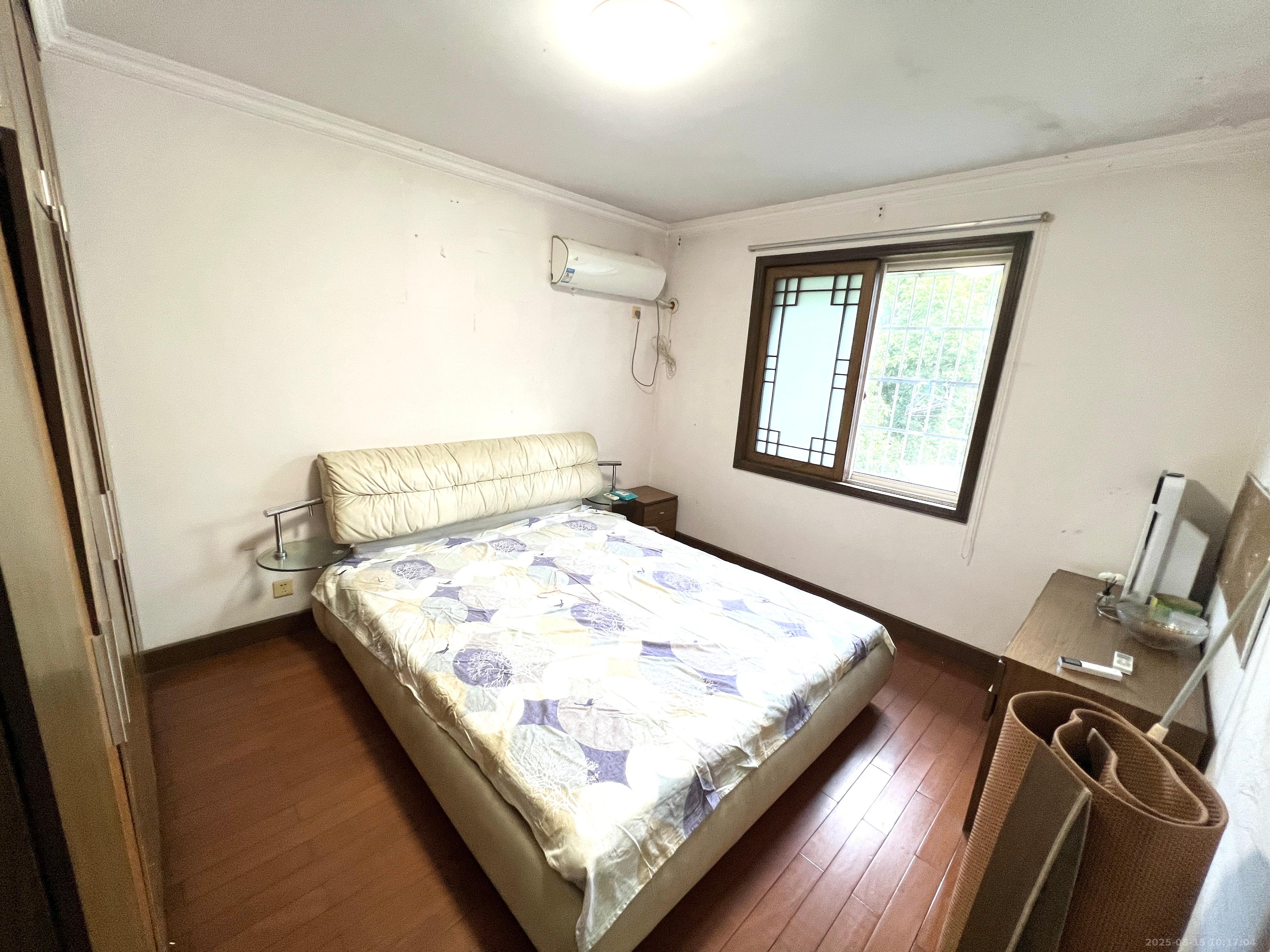 湘博楼 3室2厅2卫 1800.0元/月 湘博楼 3室2厅2卫 1800.0元/月室内图