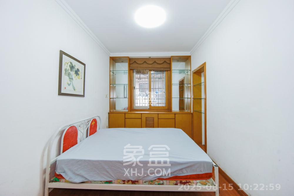 三湘小区  3室2厅1卫   1600.00元/月室内图