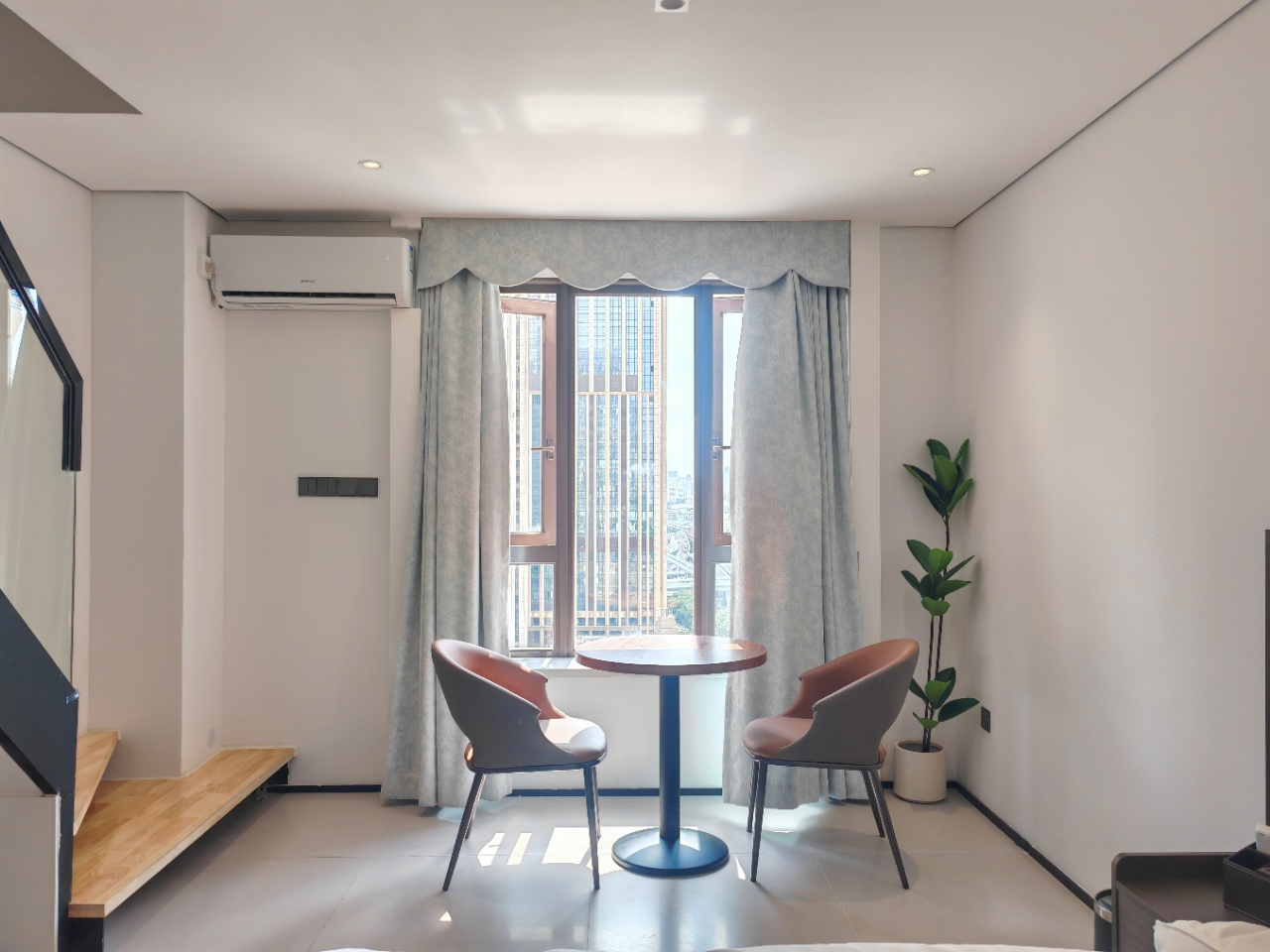 海航豪庭南苑  1室1厅1卫    3000.0元/月 海航豪庭南苑  1室1厅1卫    3000.0元/月室内图